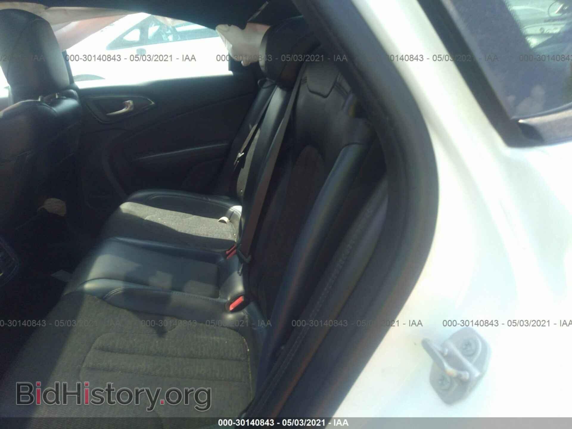 2015 CHRYSLER 200 - VIN: 1C3CCCBB1FN668944 - Photo 8