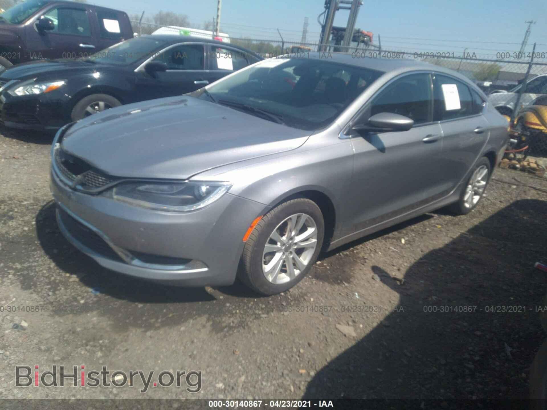 2015 CHRYSLER 200 - VIN: 1C3CCCAB6FN502355 - Фото 2