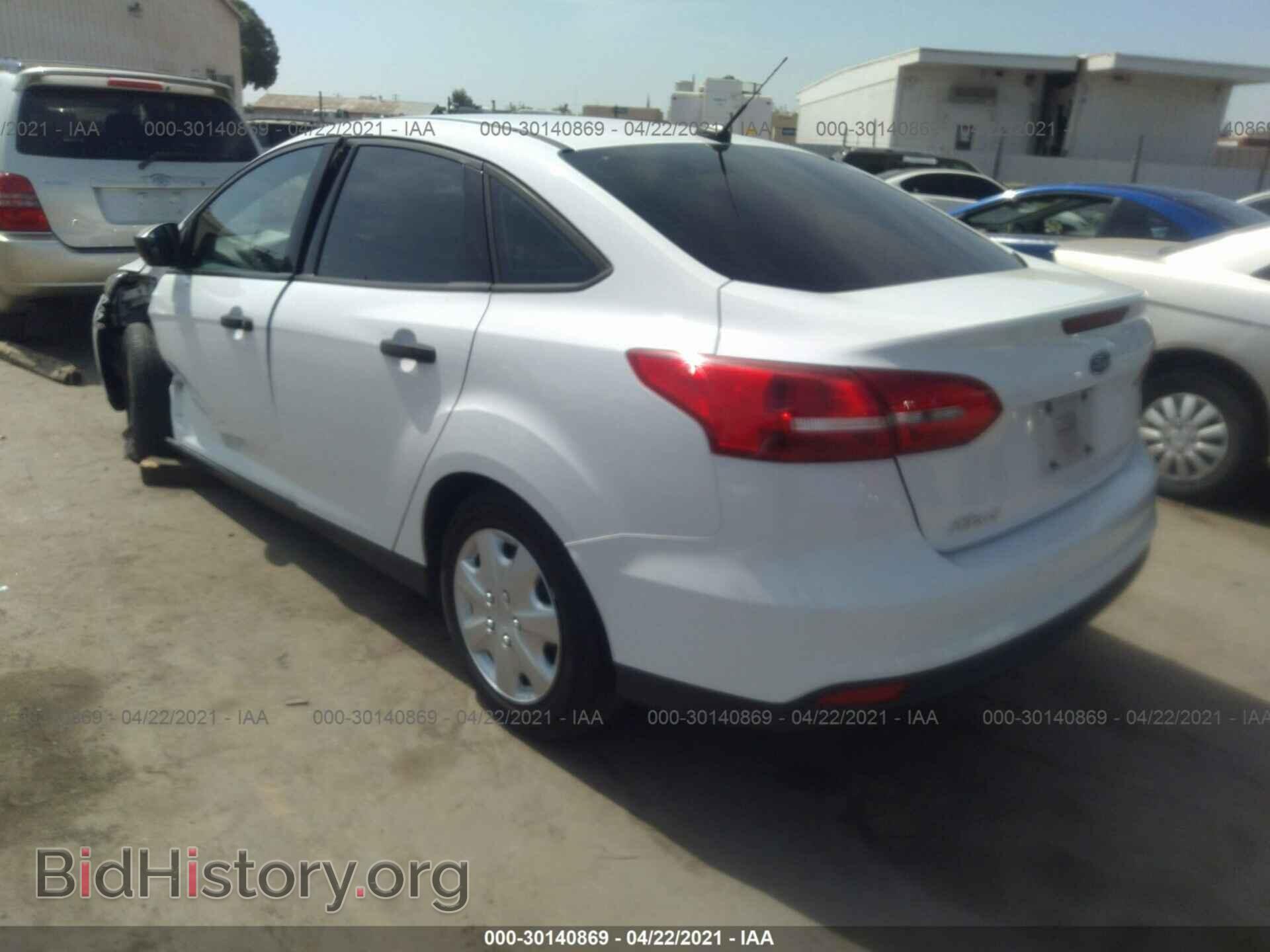 2016 FORD FOCUS - VIN: 1FADP3E27GL396077 - Фото 3