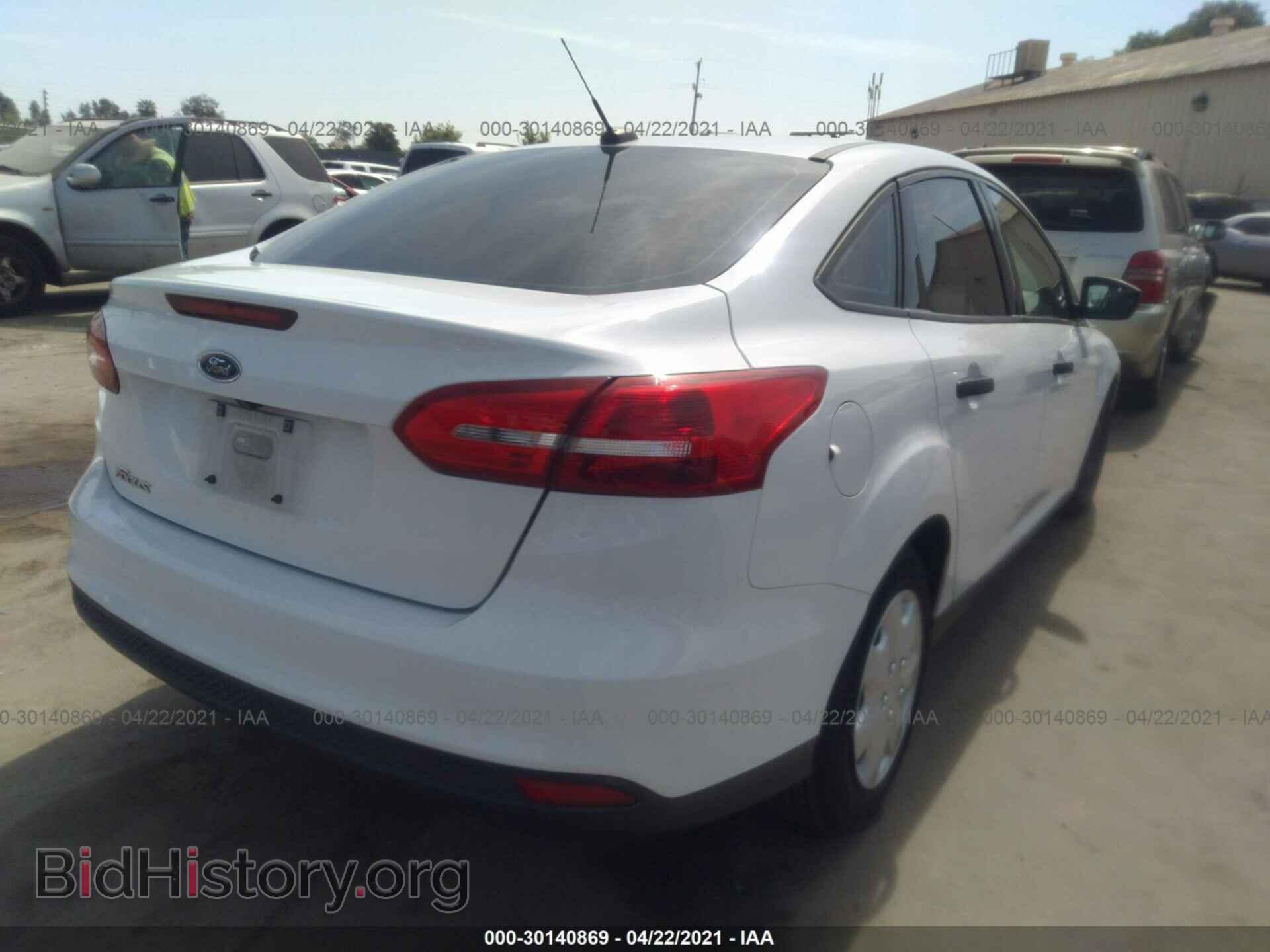 2016 FORD FOCUS - VIN: 1FADP3E27GL396077 - Фото 4
