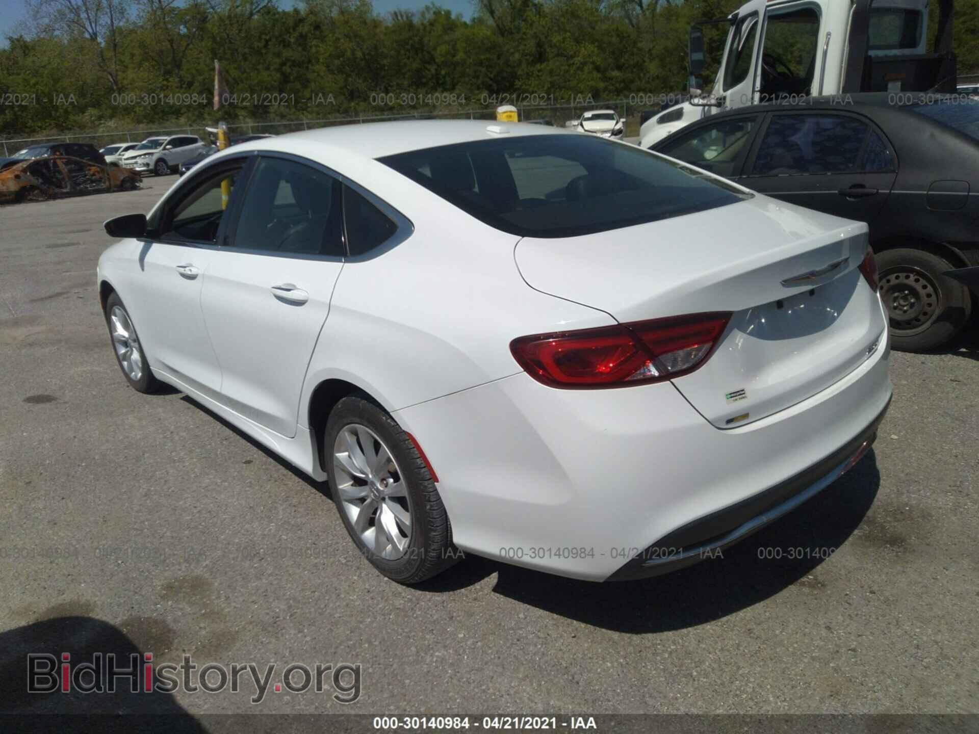 2015 CHRYSLER 200 - VIN: 1C3CCCCB6FN593673 - Фото 3