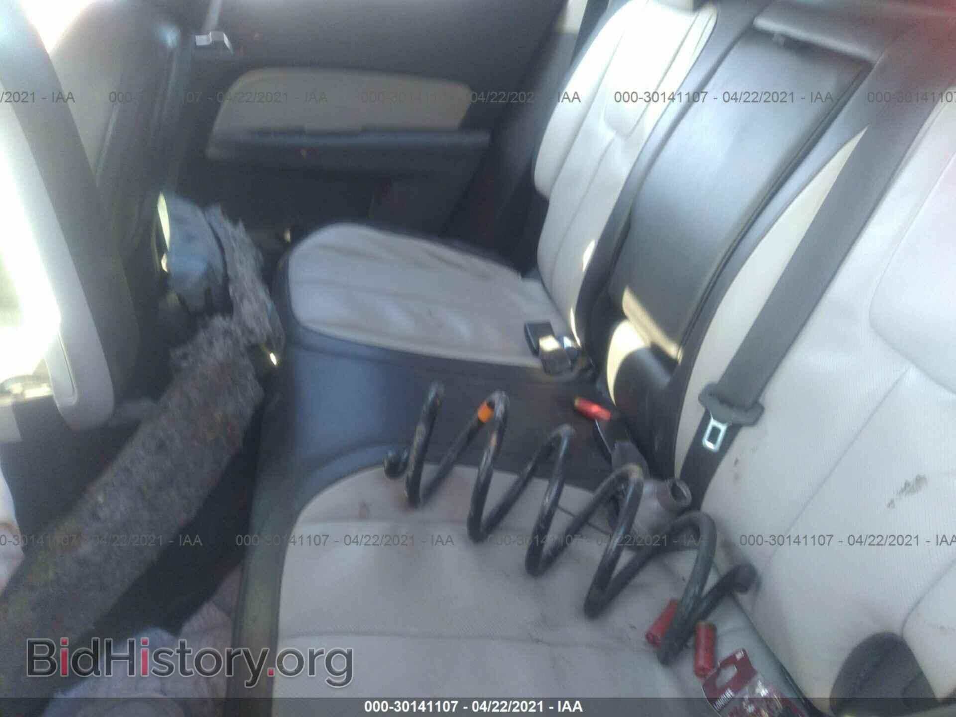 2011 GMC TERRAIN - VIN: 2CTALWEC5B6333617 - Photo 8