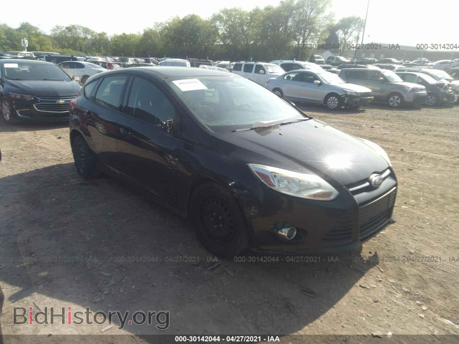Фотография 1FAHP3K27CL315384 - FORD FOCUS 2012