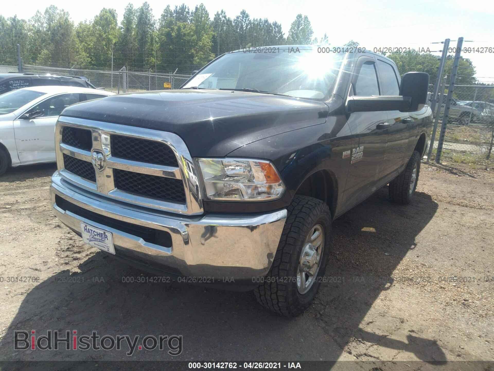 2016 RAM 2500 - VIN: 3C6UR5CJ5GG369099 - Фото 2