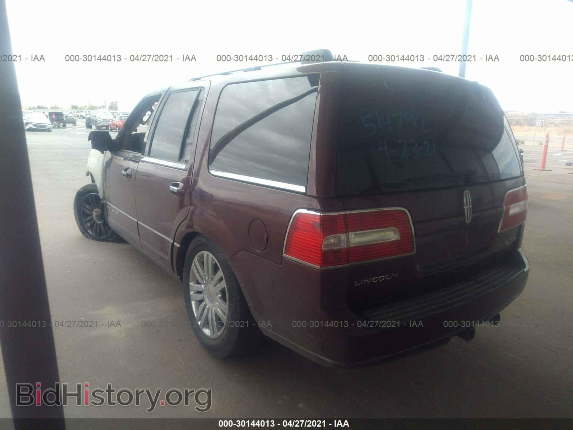 2010 LINCOLN NAVIGATOR - VIN: 5LMJJ2H52AEJ10607 - Photo 3