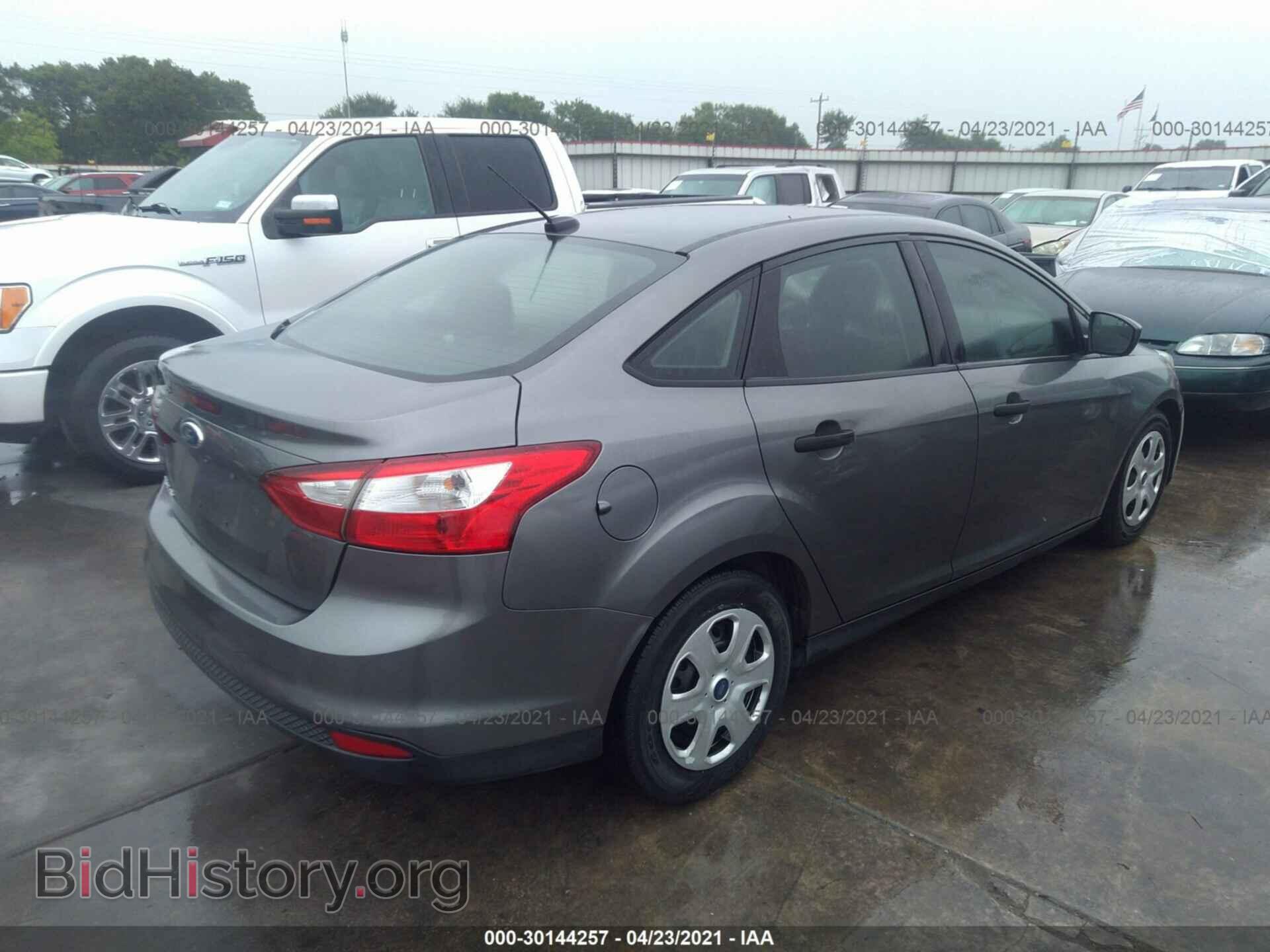 2012 FORD FOCUS - VIN: 1FAHP3E24CL320425 - Photo 4