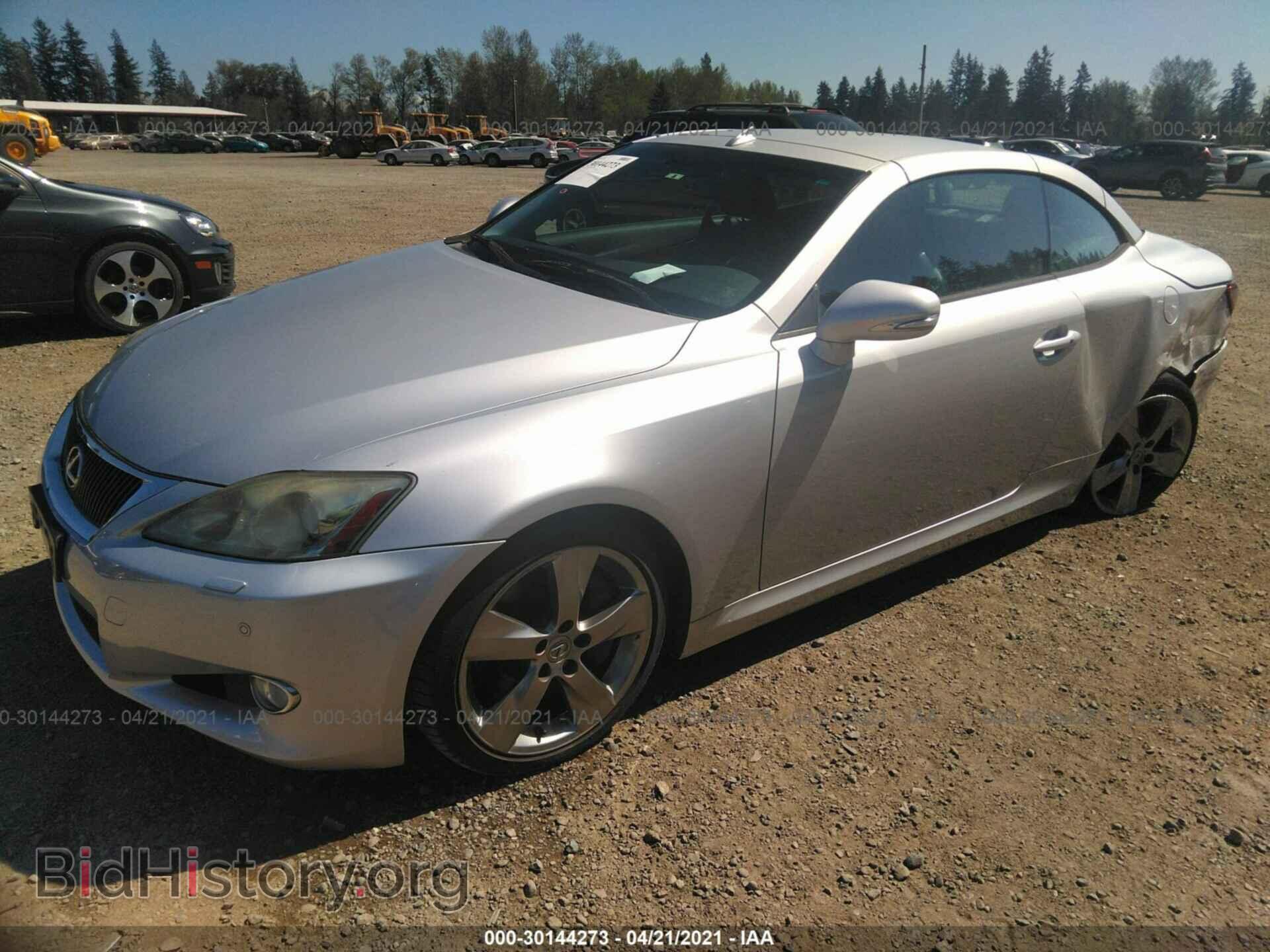 2010 LEXUS IS 350C - VIN: JTHFE2C24A2502325 - Фото 2