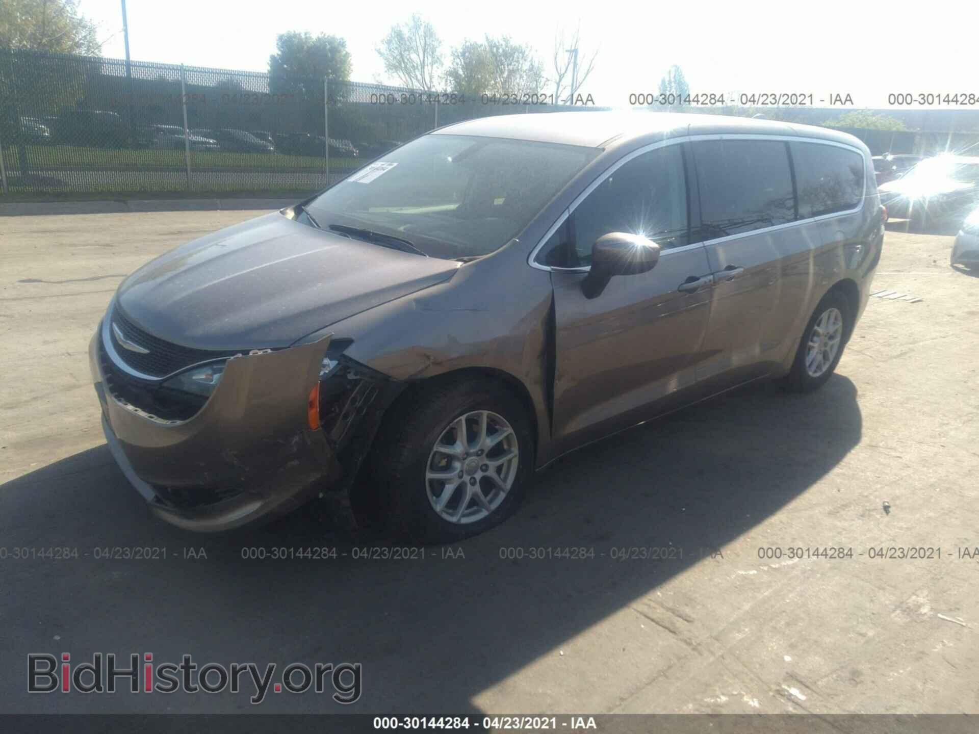 2017 CHRYSLER PACIFICA - VIN: 2C4RC1CG9HR537691 - Фото 2