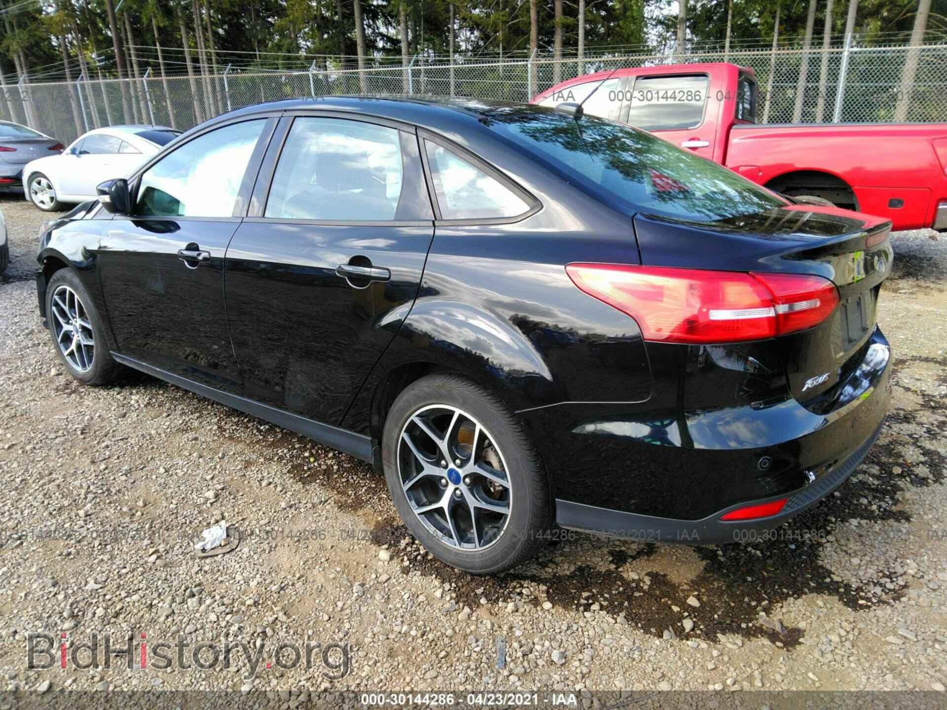 2018 FORD FOCUS - VIN: 1FADP3H23JL231002 - Photo 3