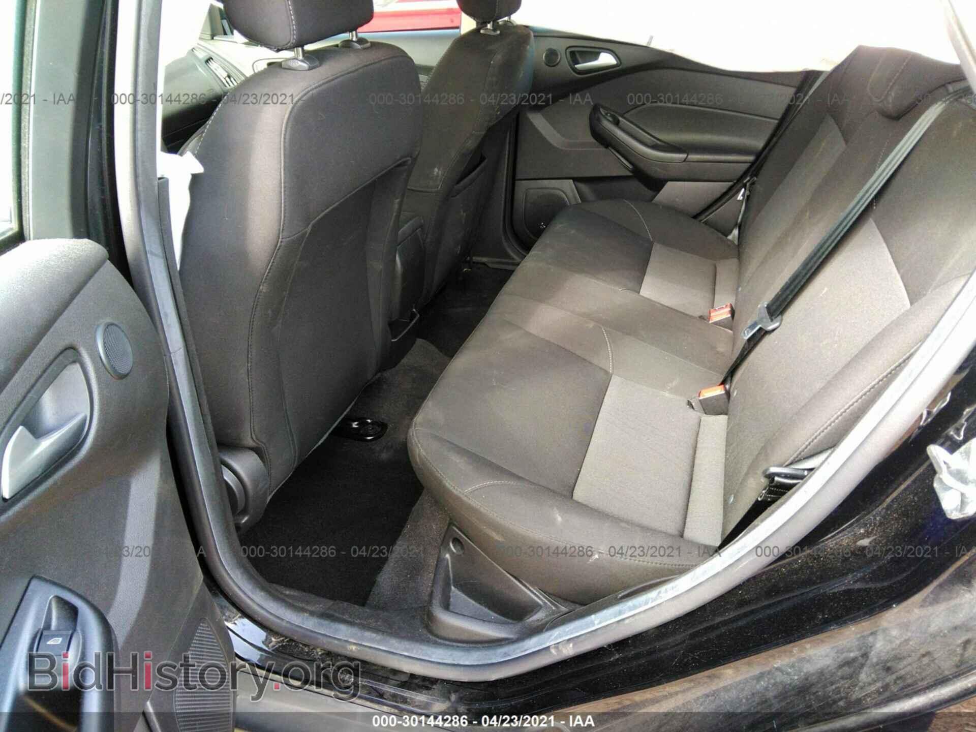 2018 FORD FOCUS - VIN: 1FADP3H23JL231002 - Photo 8