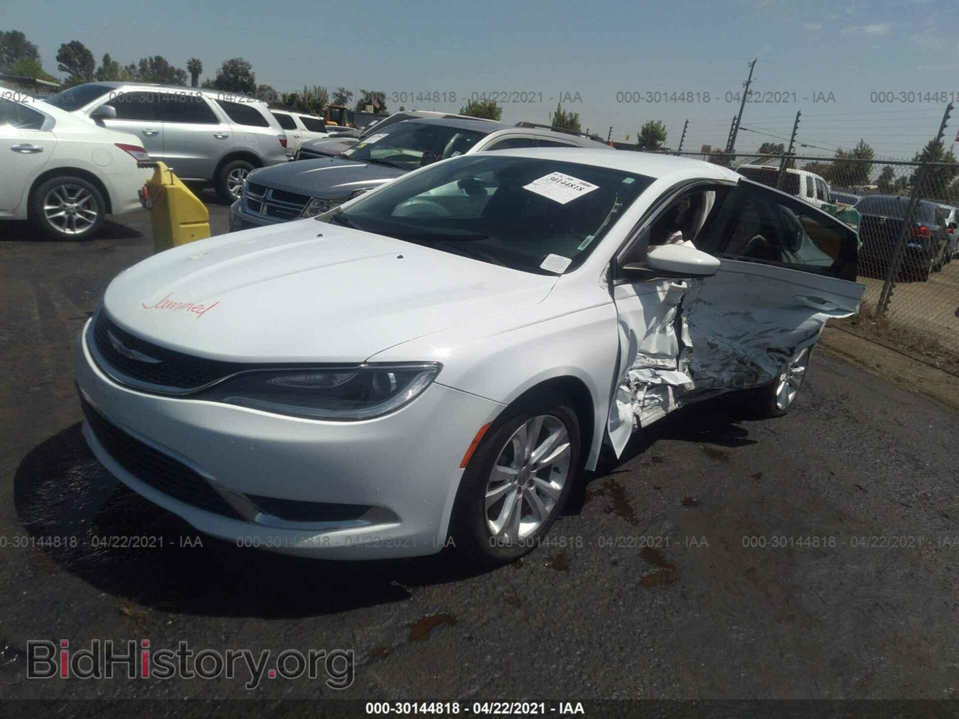 2016 CHRYSLER 200 - VIN: 1C3CCCAG9GN117949 - Фото 2