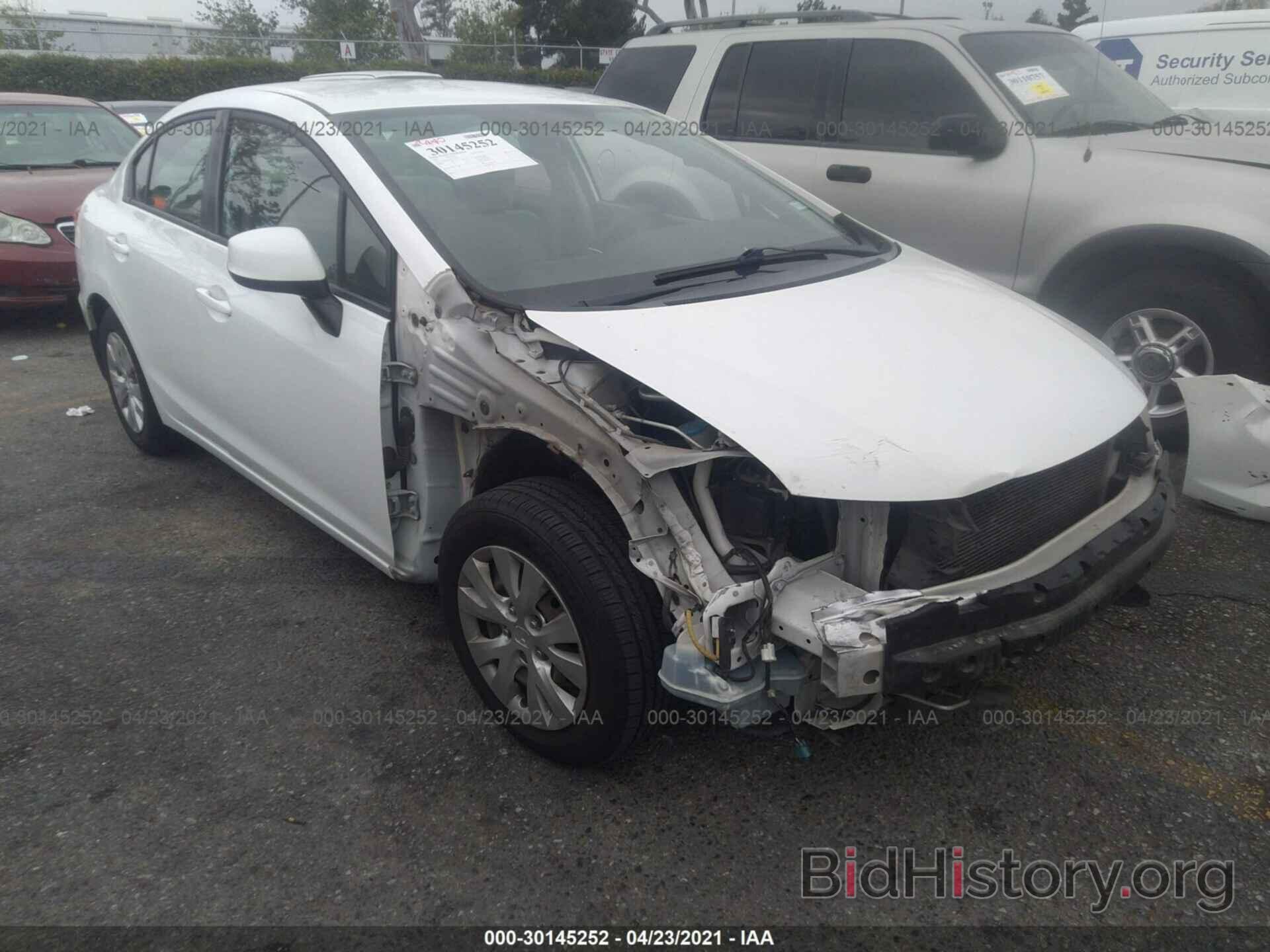 Photo 19XFB2F54CE301014 - HONDA CIVIC SDN 2012