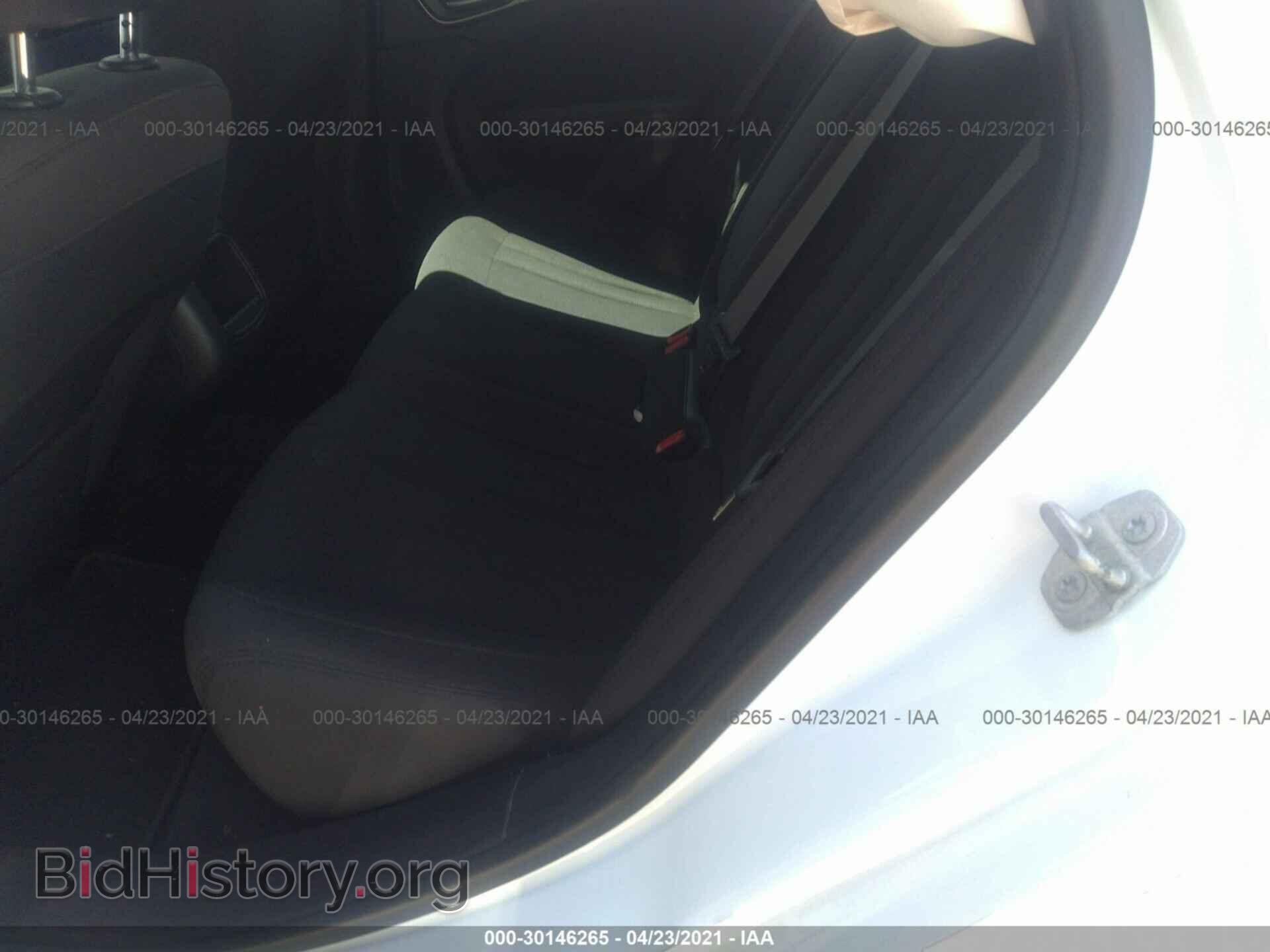 2015 CHRYSLER 200 - VIN: 1C3CCCAB6FN752064 - Photo 8
