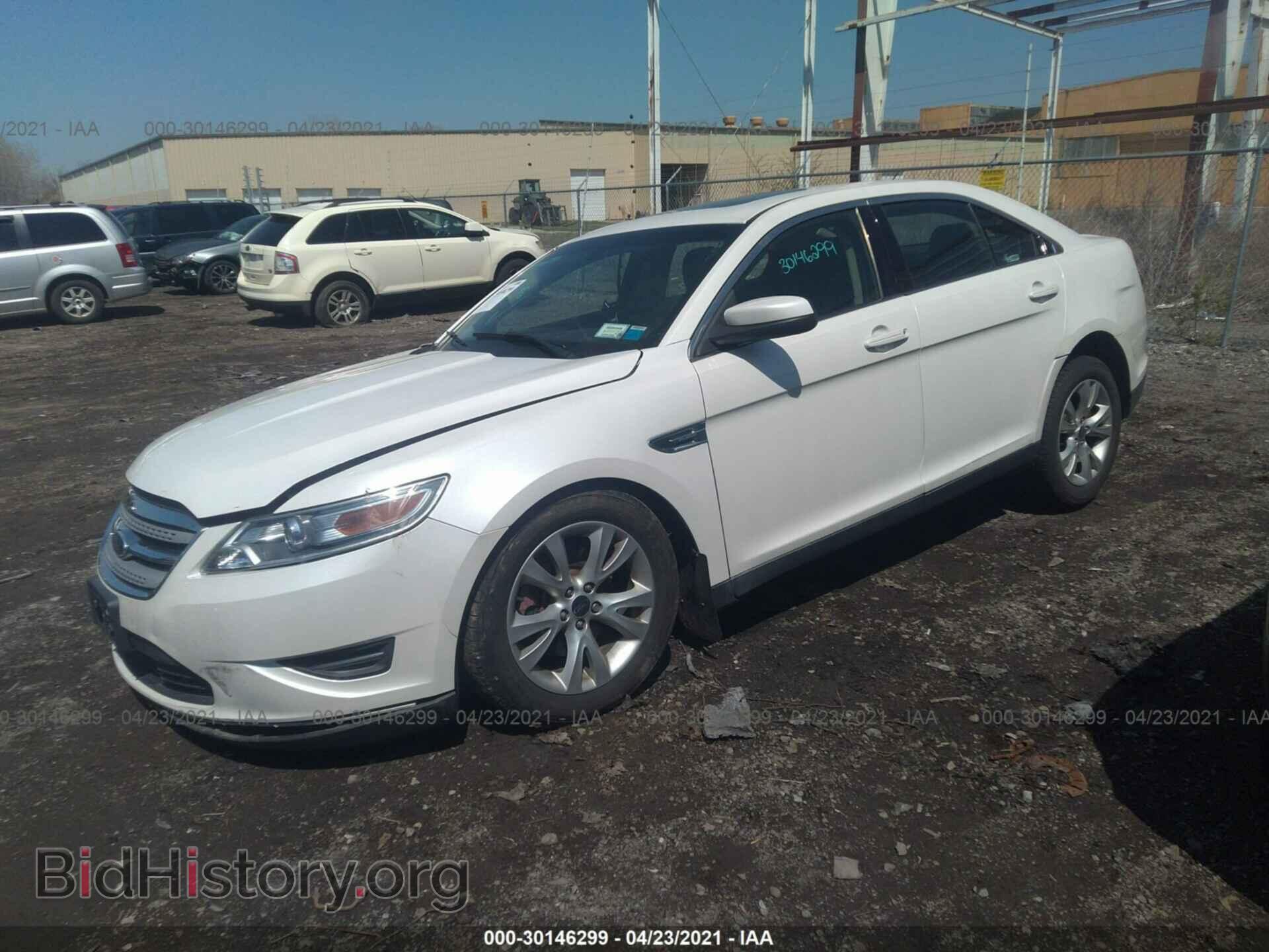 2010 FORD TAURUS - VIN: 1FAHP2EW3AG160735 - Фото 2