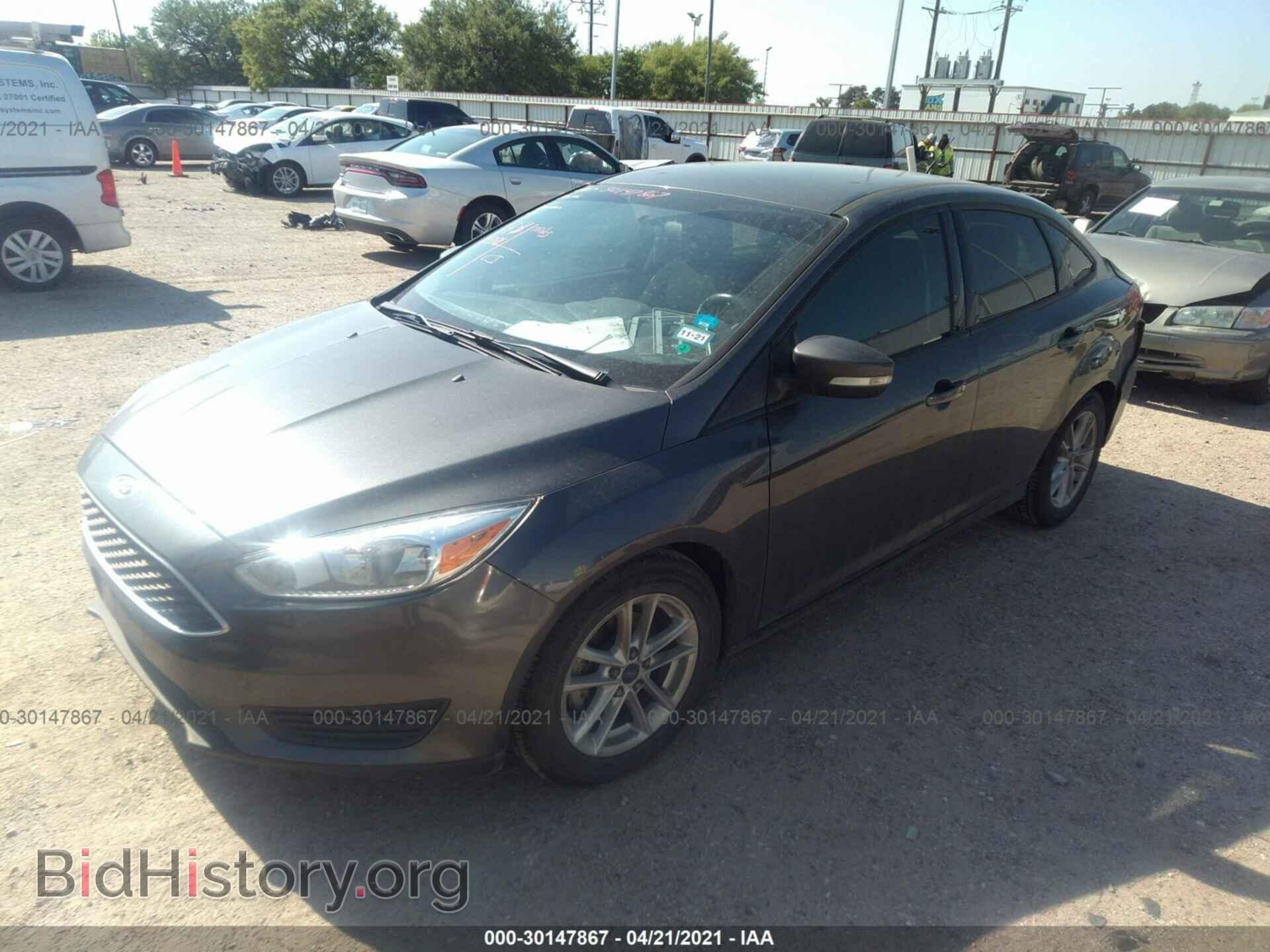 2016 FORD FOCUS - VIN: 1FADP3F28GL360011 - Фото 2