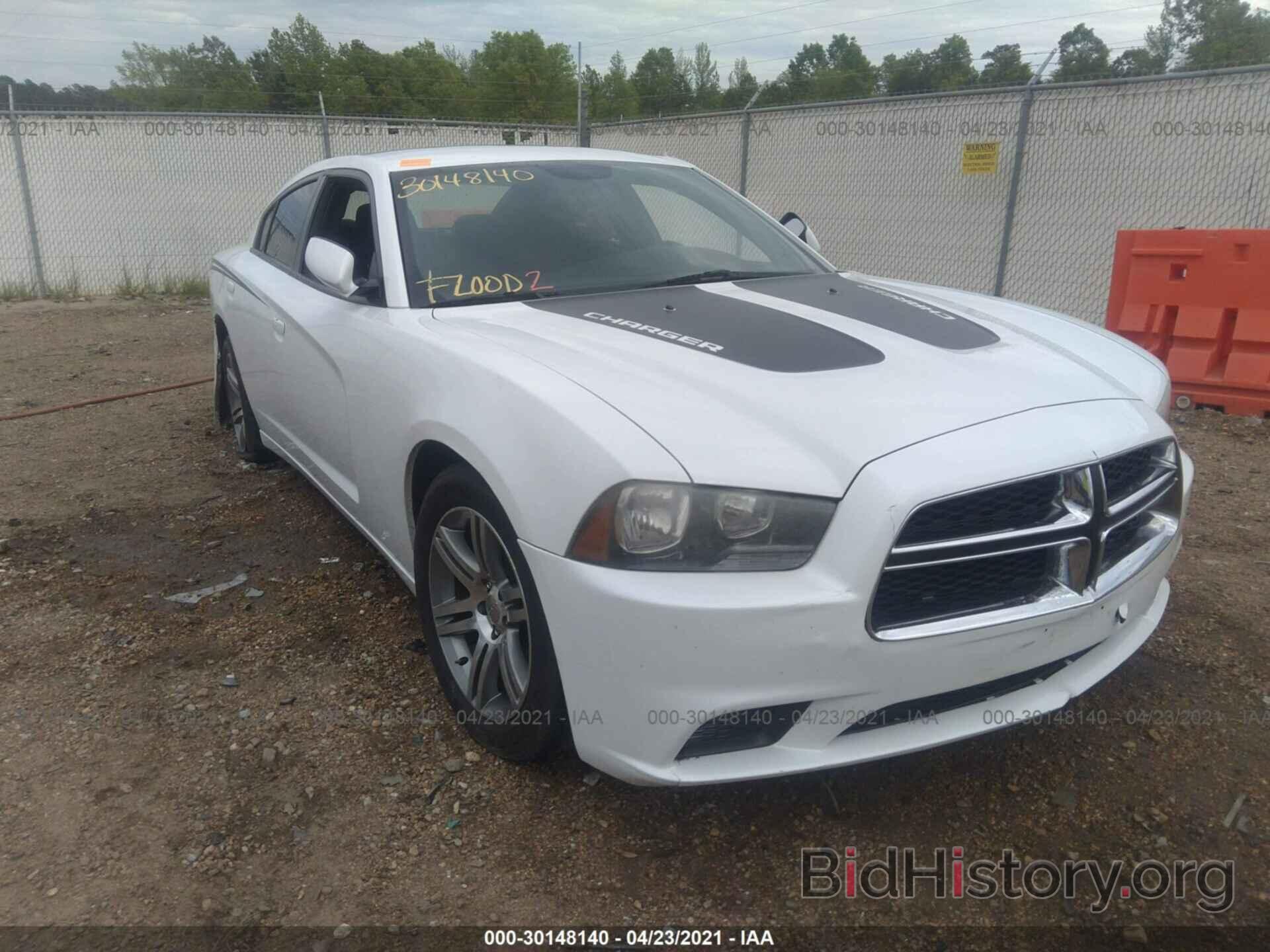 Photo 2C3CDXBG6DH639820 - DODGE CHARGER 2013