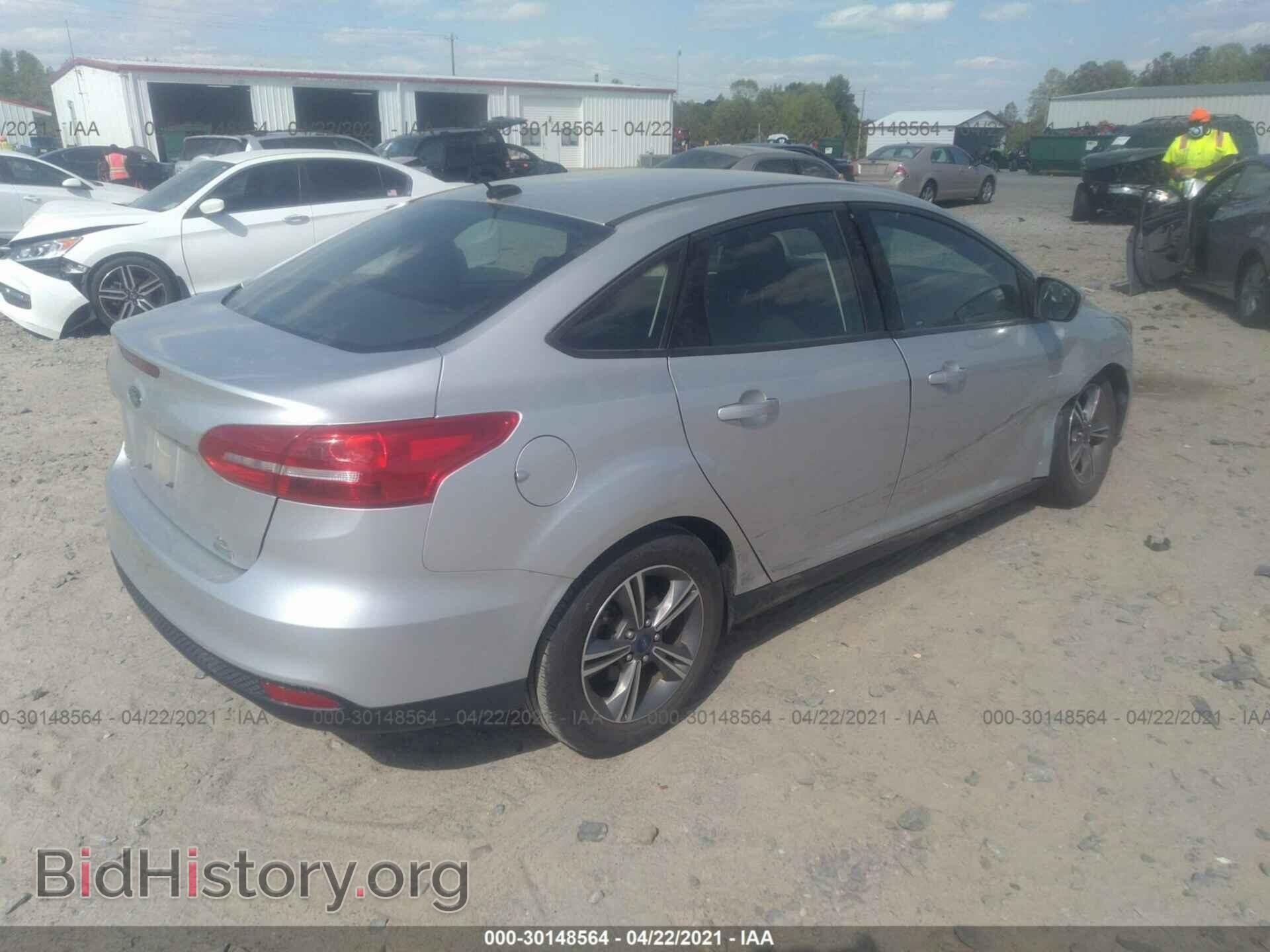 2018 FORD FOCUS - VIN: 1FADP3FE3JL255667 - Photo 4