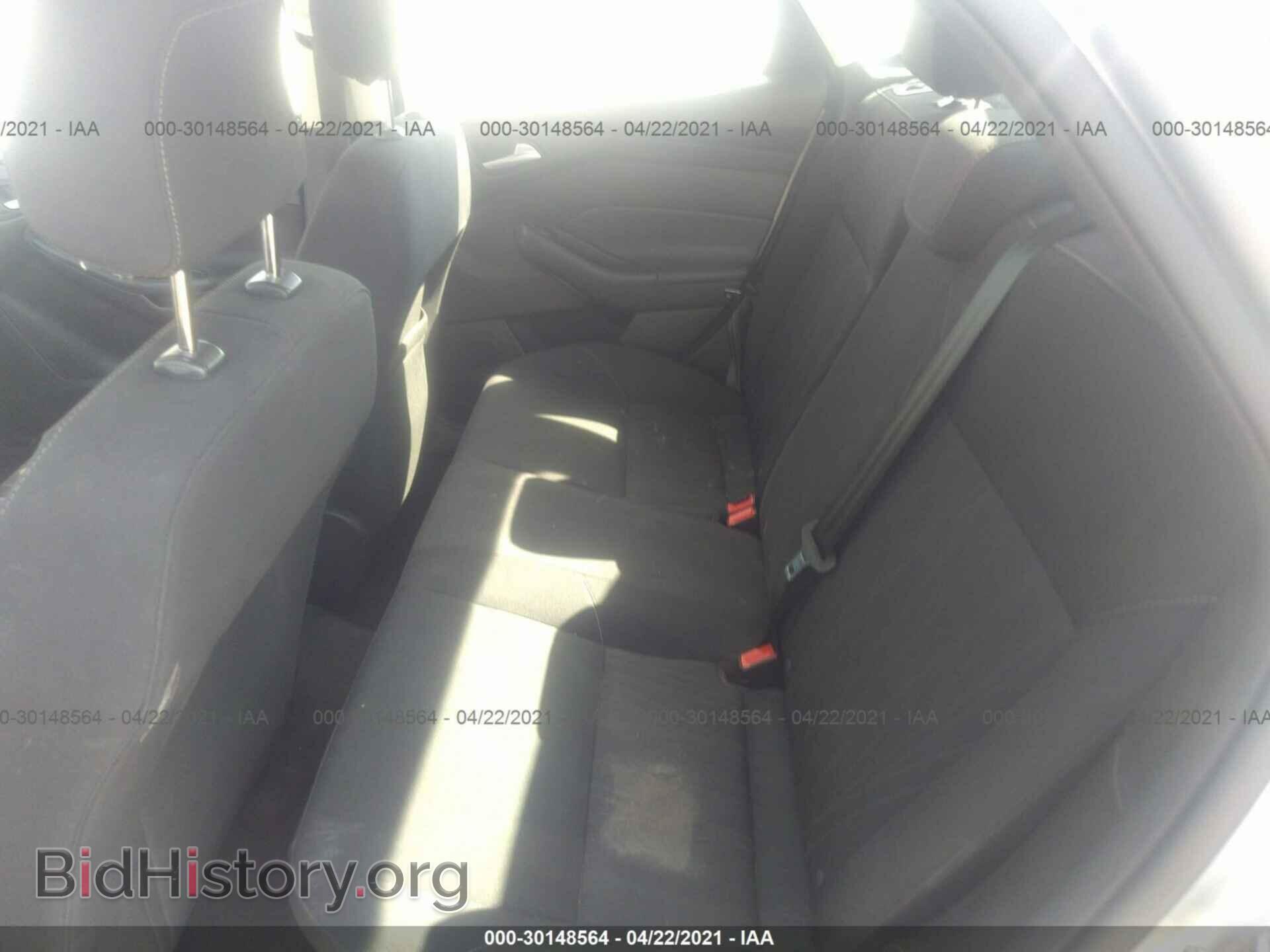 2018 FORD FOCUS - VIN: 1FADP3FE3JL255667 - Photo 8