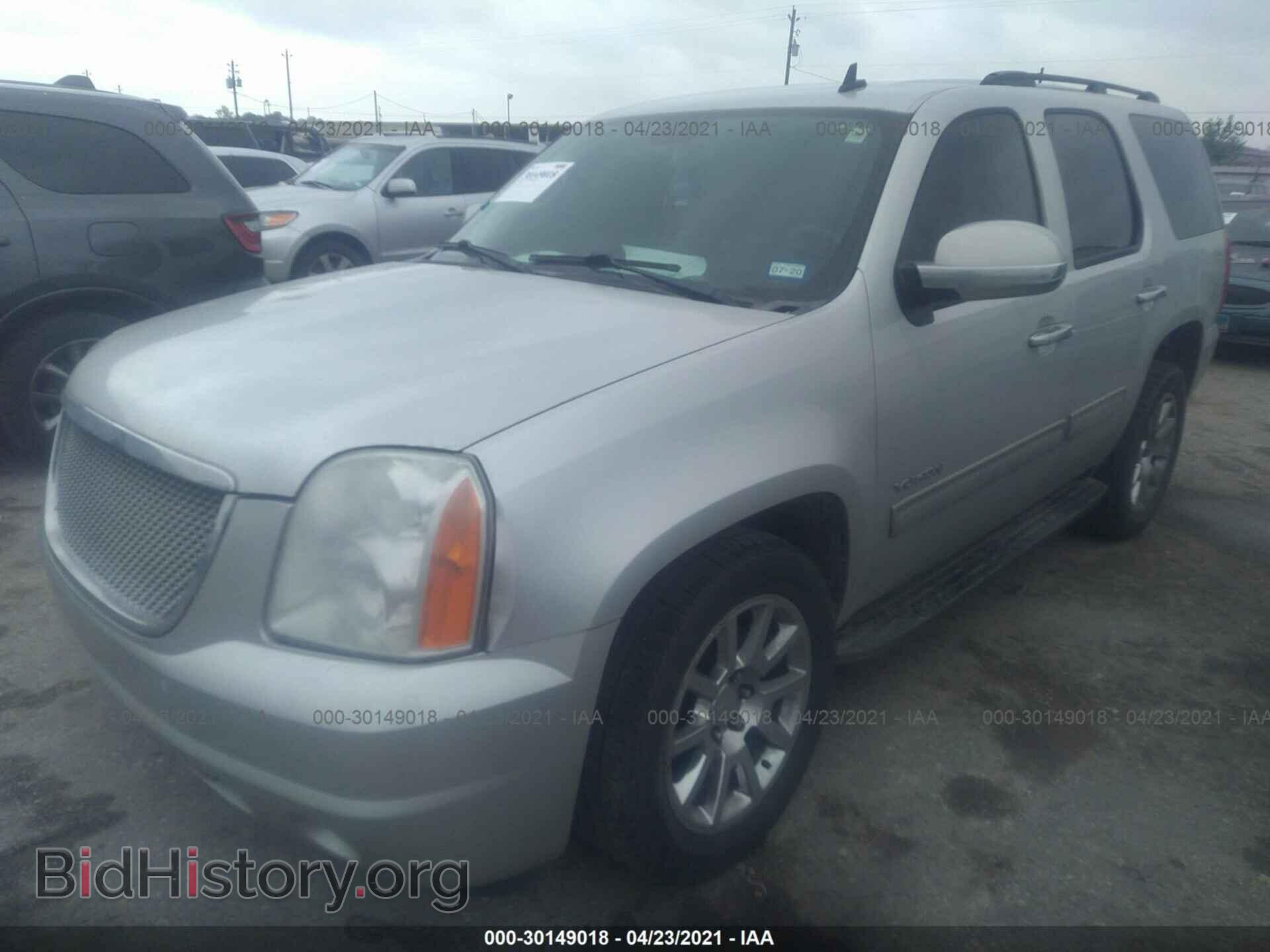 2010 GMC YUKON - VIN: 1GKMCAE33AR184031 - Фото 2