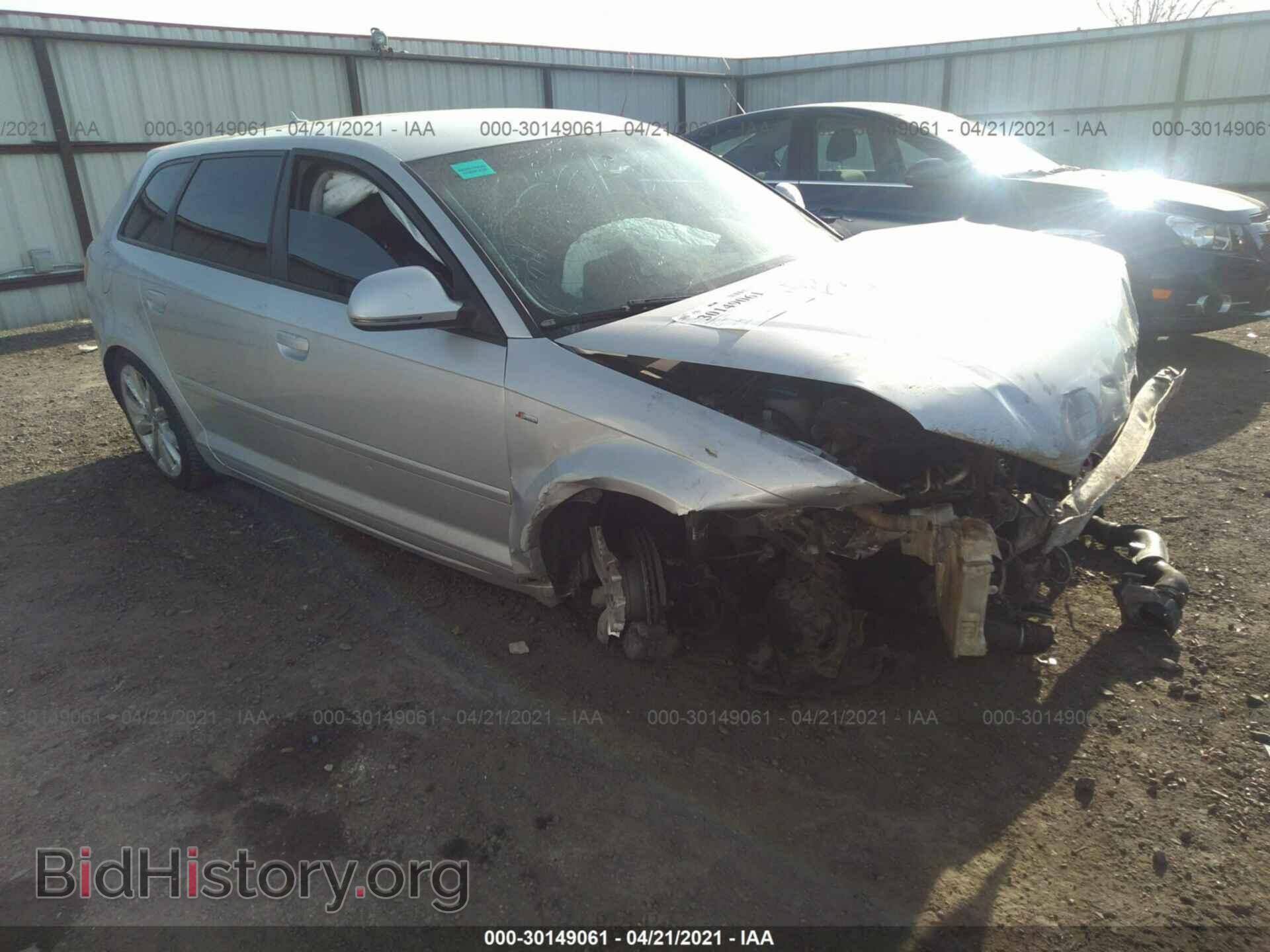 Фотография WAUBFAFMXAA081024 - AUDI A3 2010