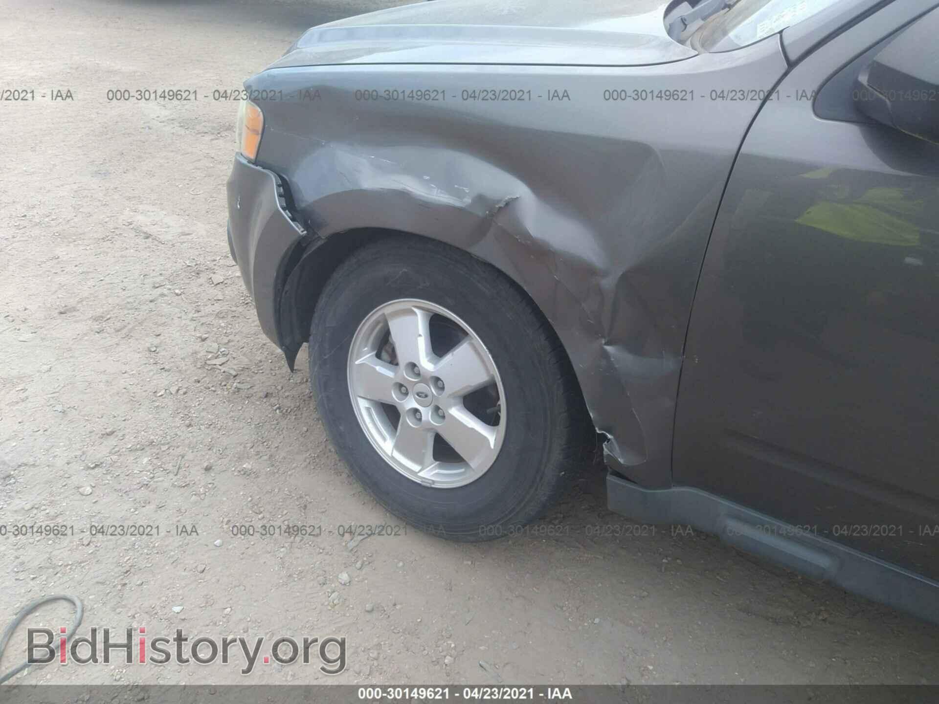 2011 FORD ESCAPE - VIN: 1FMCU0D71BKB35046 - Фото 6