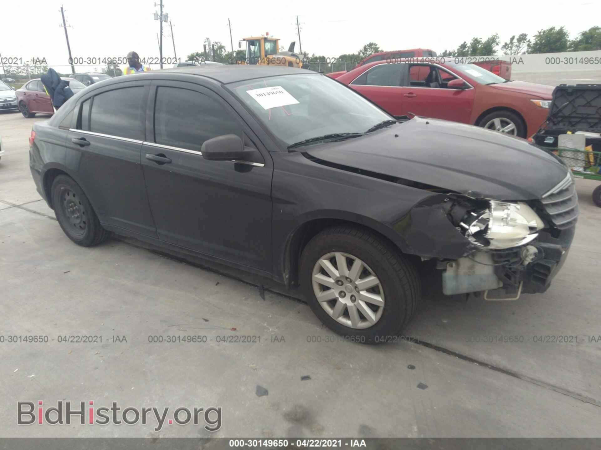 Photo 1C3CC4FB9AN116889 - CHRYSLER SEBRING 2010