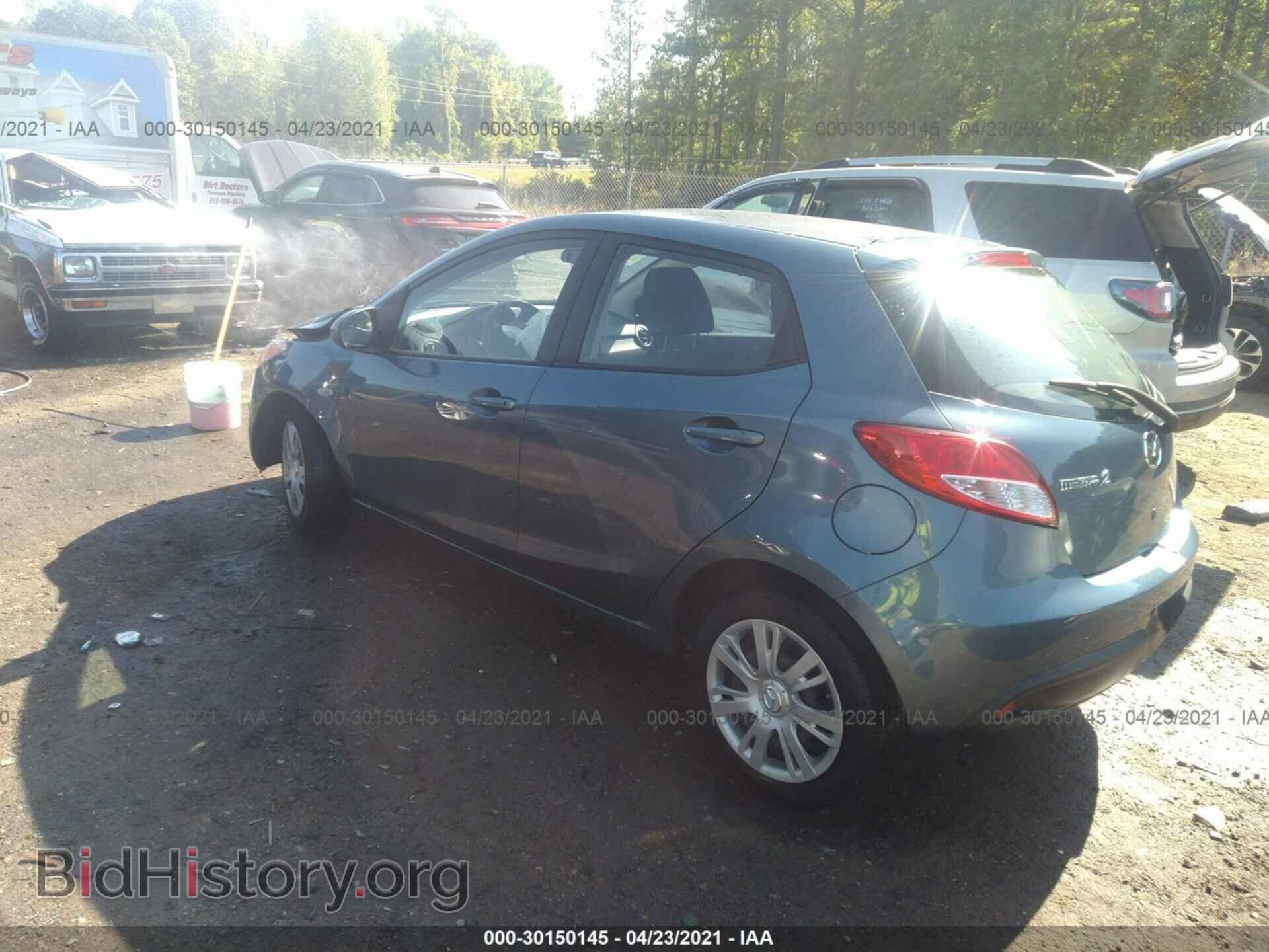 2014 MAZDA MAZDA2 - VIN: JM1DE1KY2E0177782 - Фото 3