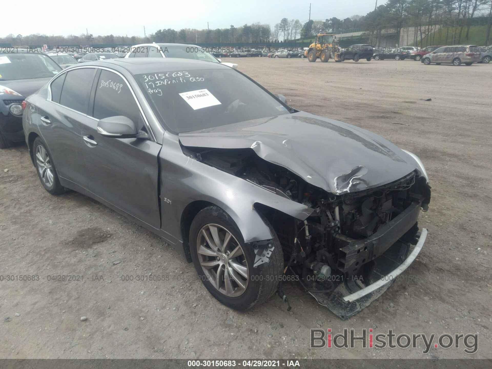 Photo JN1EV7AR9HM835387 - INFINITI Q50 2017