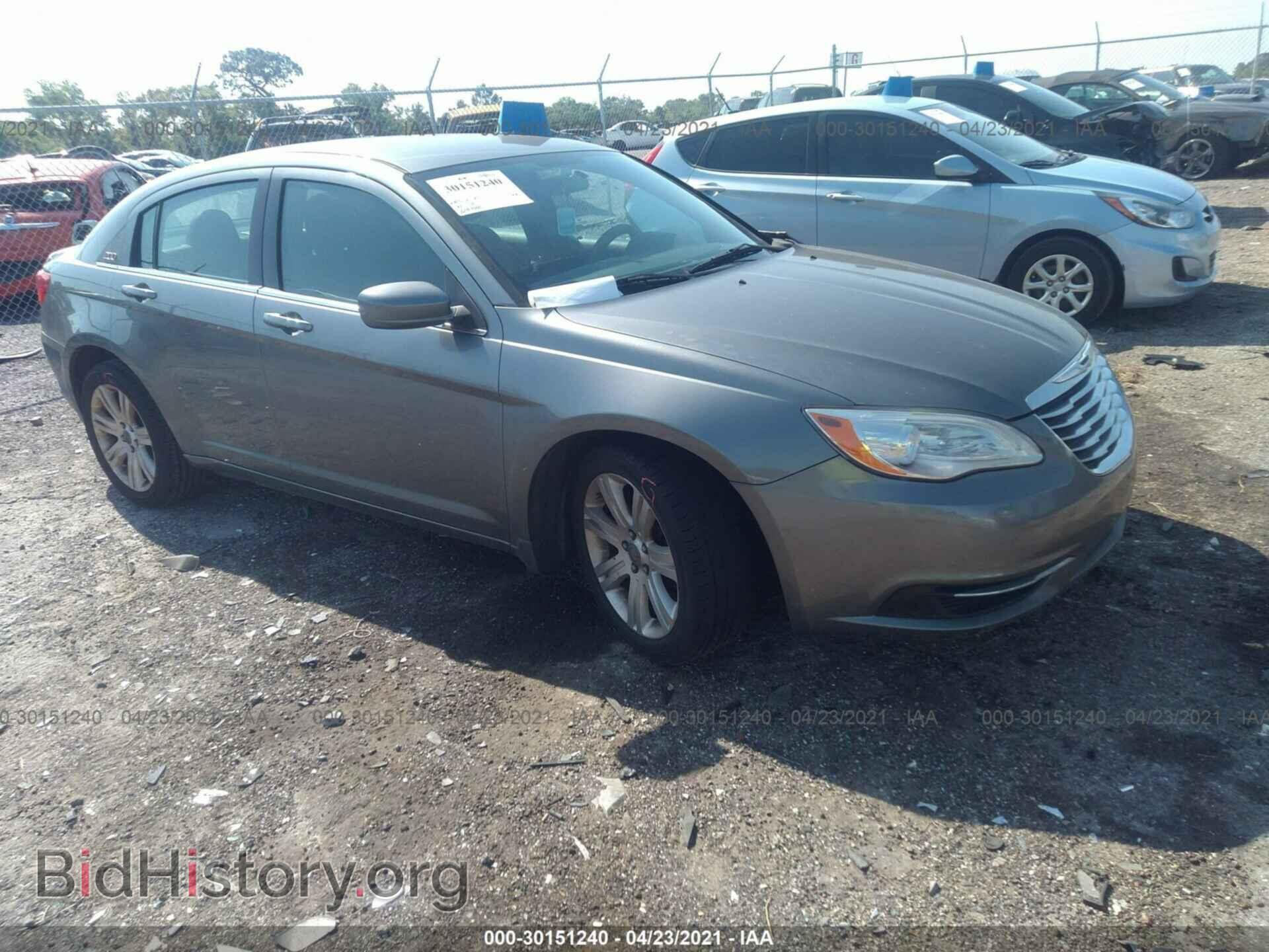 Photo 1C3CCBAB9DN685712 - CHRYSLER 200 2013