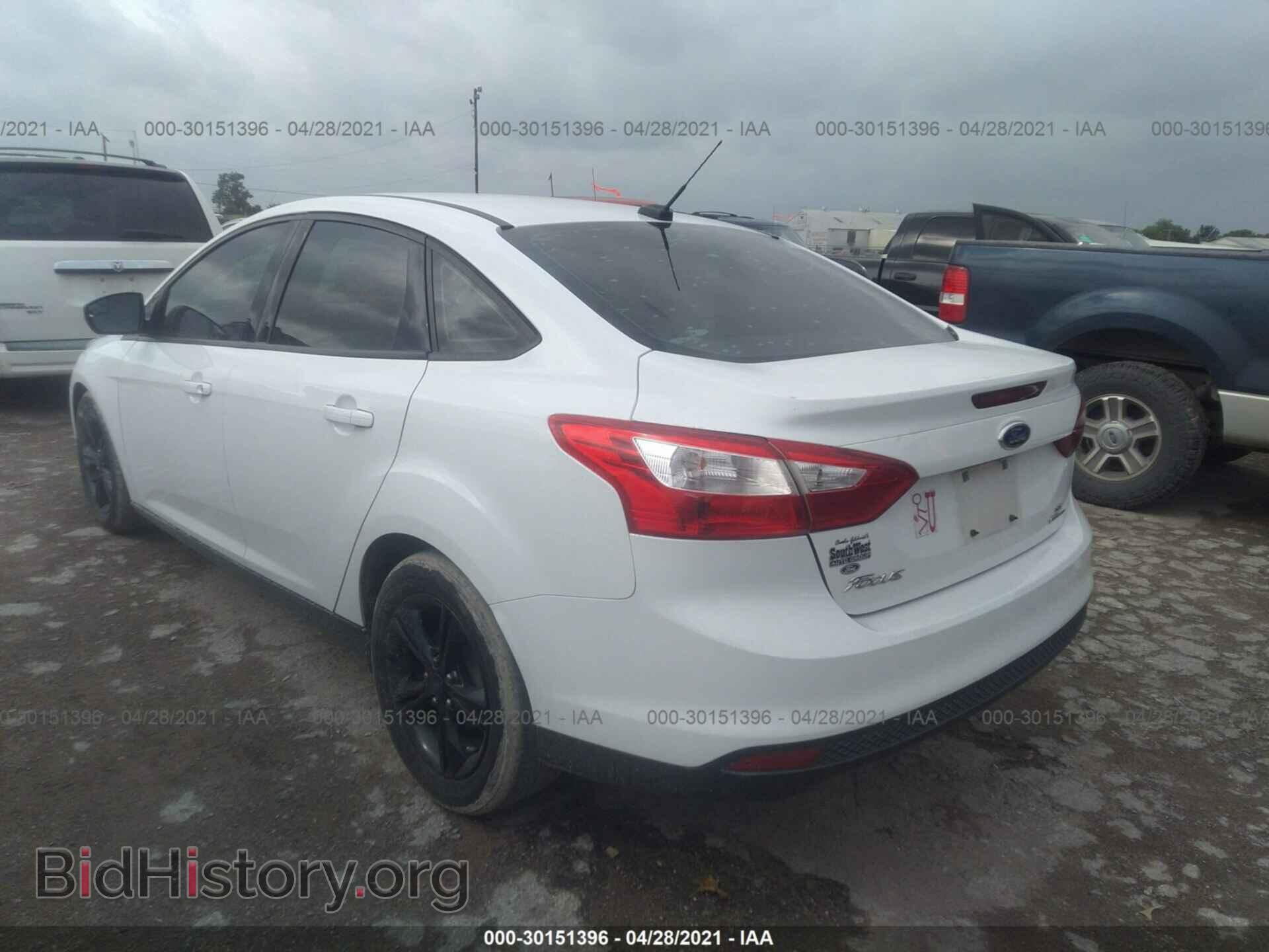 2014 FORD FOCUS - VIN: 1FADP3F27EL451168 - Фото 3