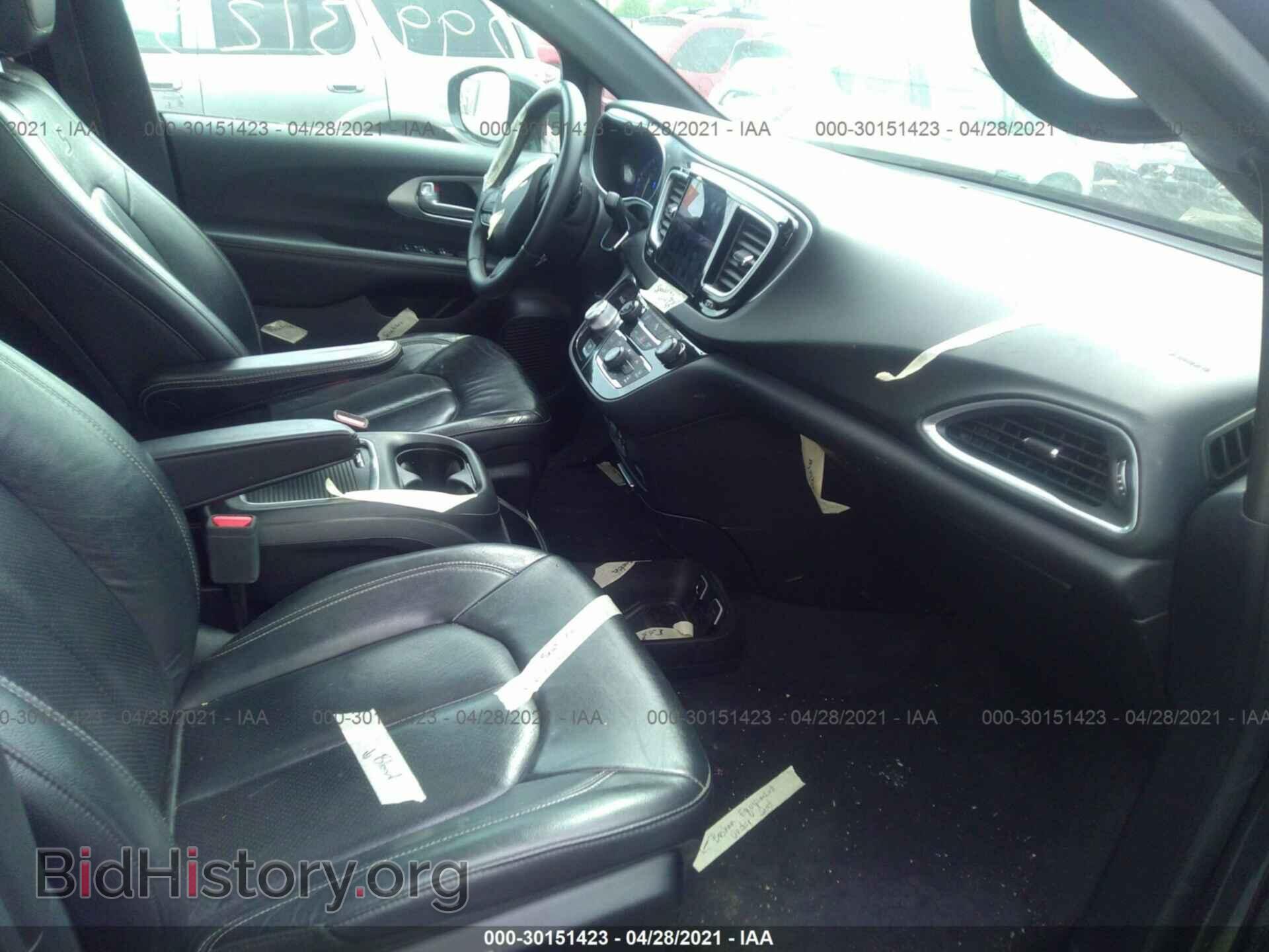2018 CHRYSLER PACIFICA - VIN: 2C4RC1EG9JR350809 - Фото 5