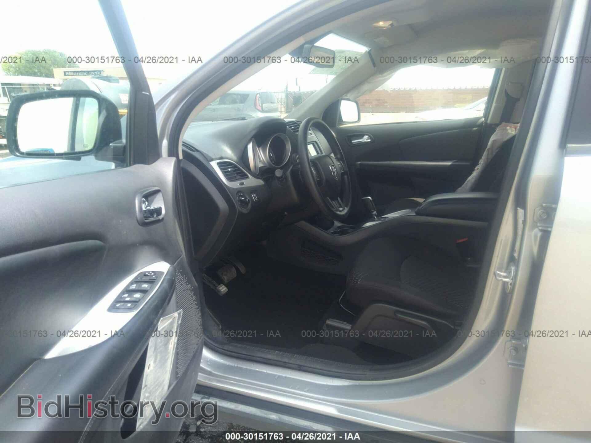 2019 DODGE JOURNEY - VIN: 3C4PDCBB4KT816119 - Фото 5