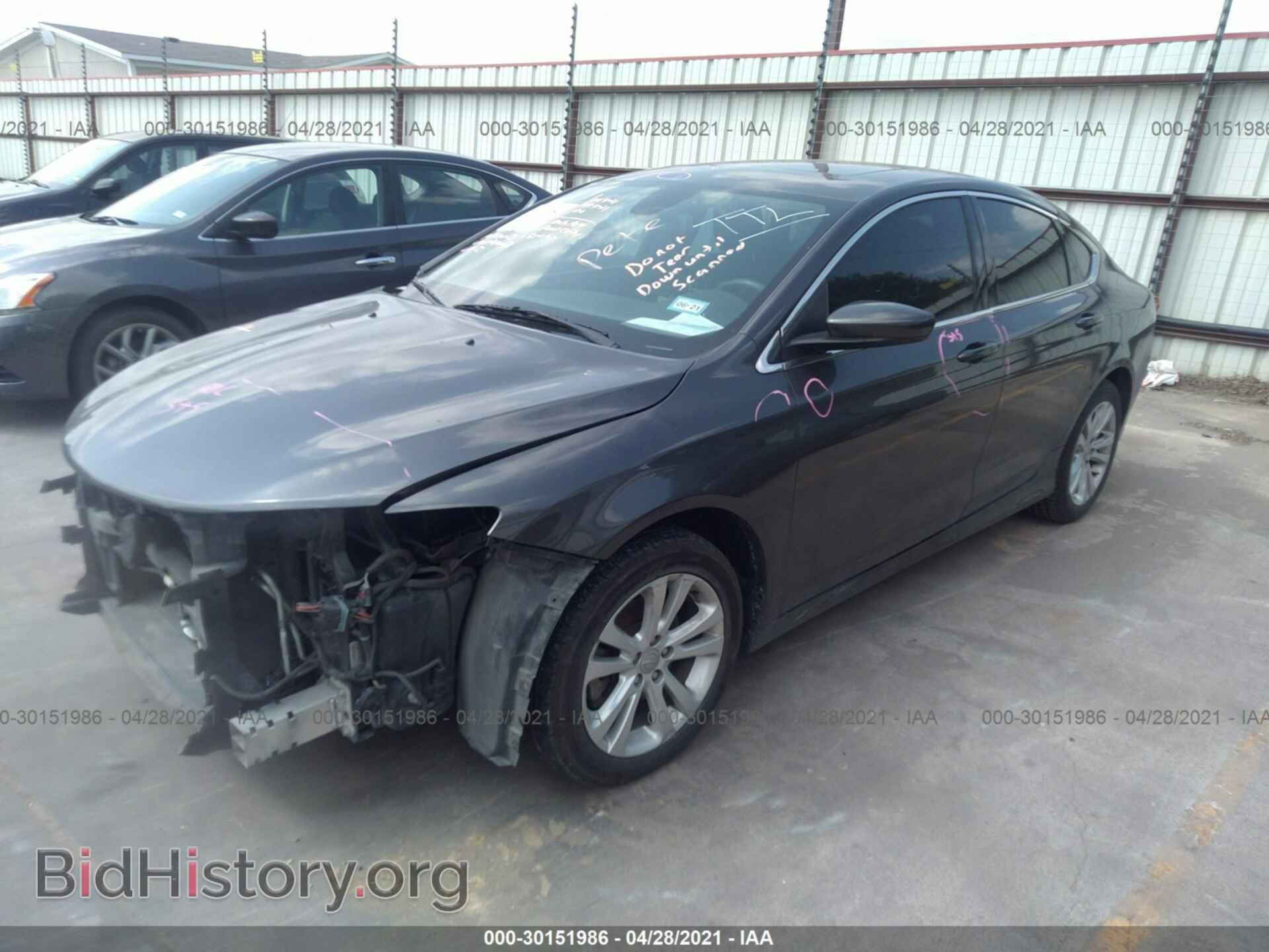 2016 CHRYSLER 200 - VIN: 1C3CCCAB7GN137329 - Фото 2