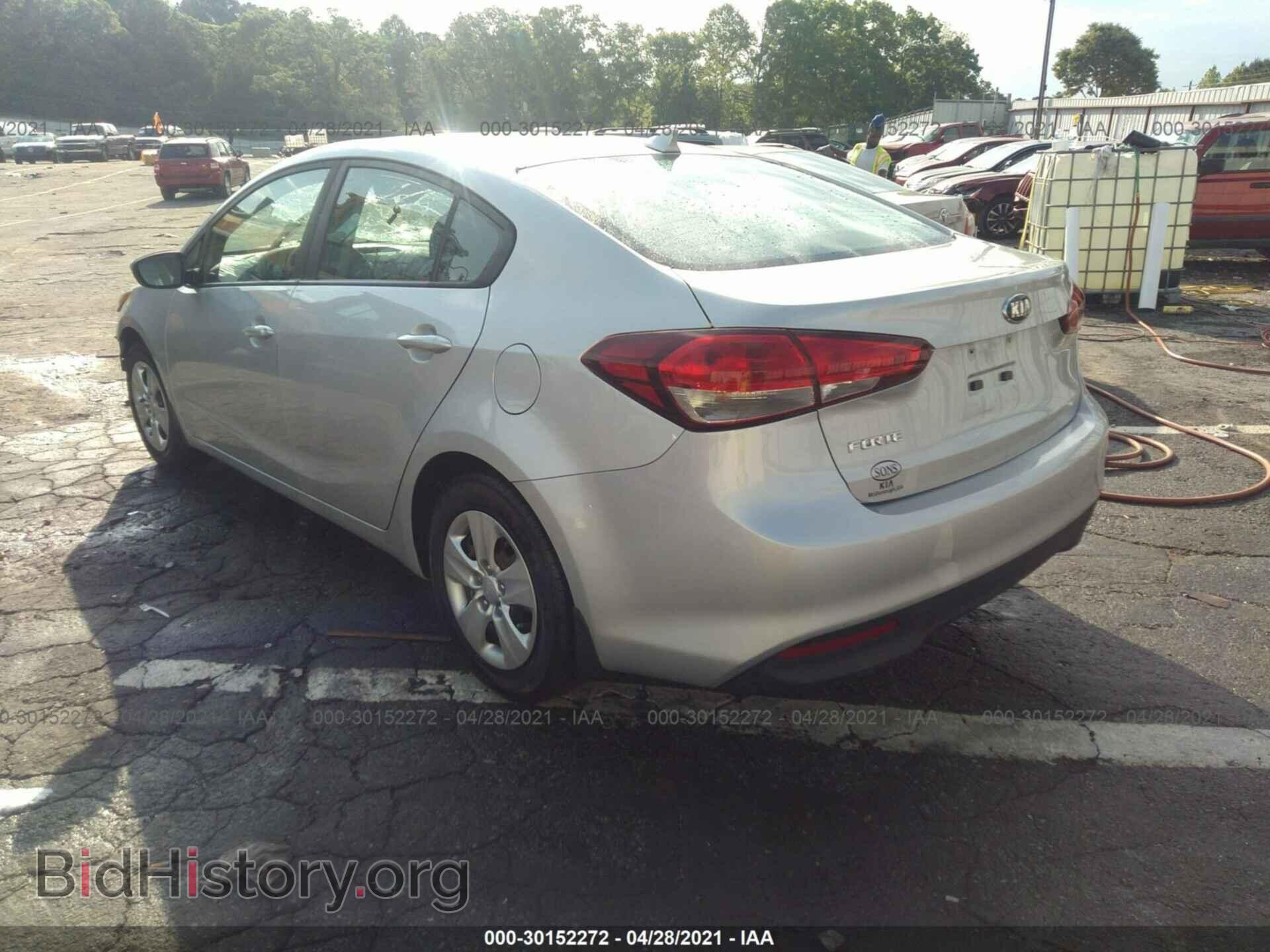2017 KIA FORTE - VIN: 3KPFK4A71HE121985 - Фото 3