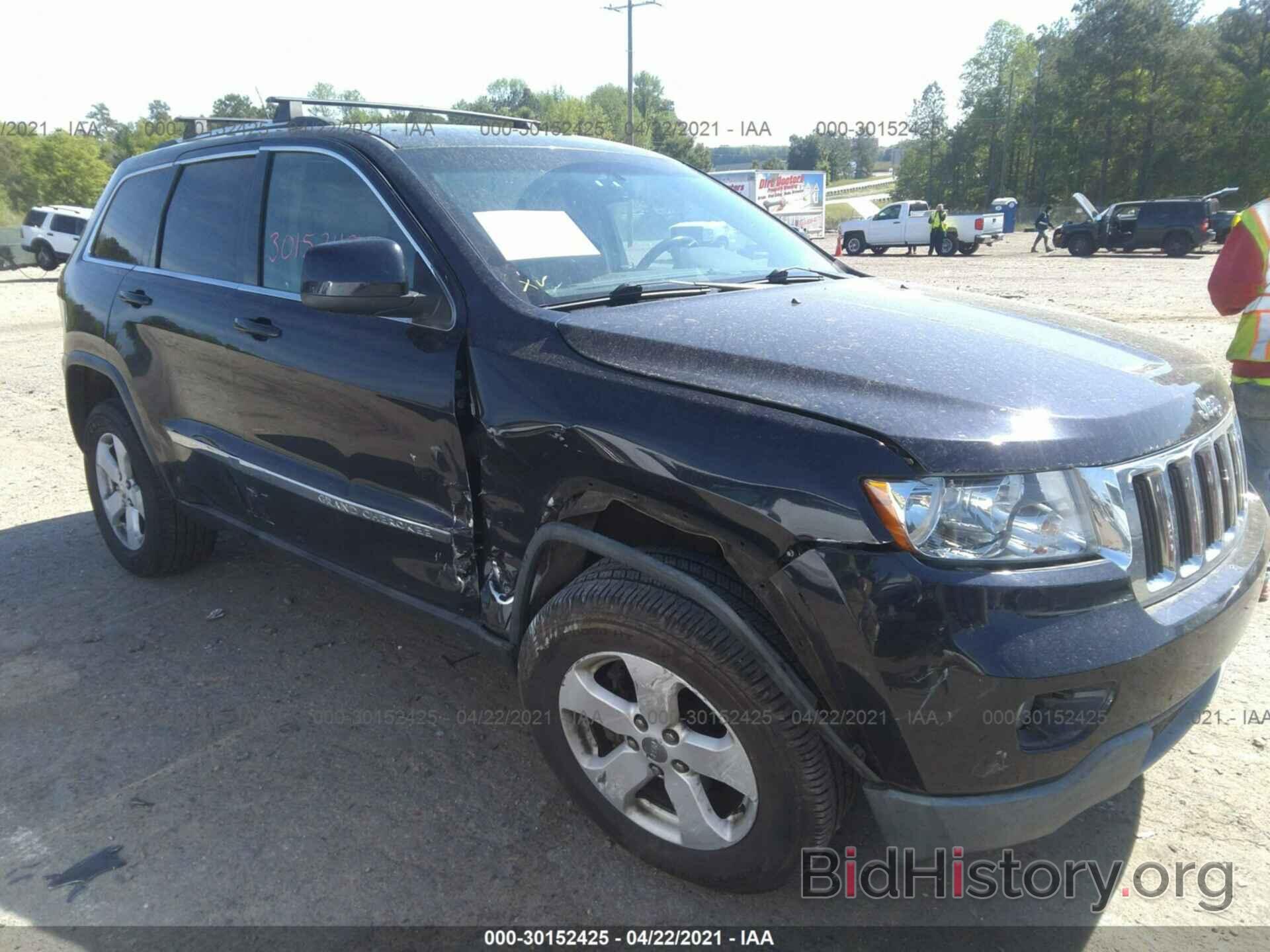 Photo 1J4RR4GG8BC525861 - JEEP GRAND CHEROKEE 2011