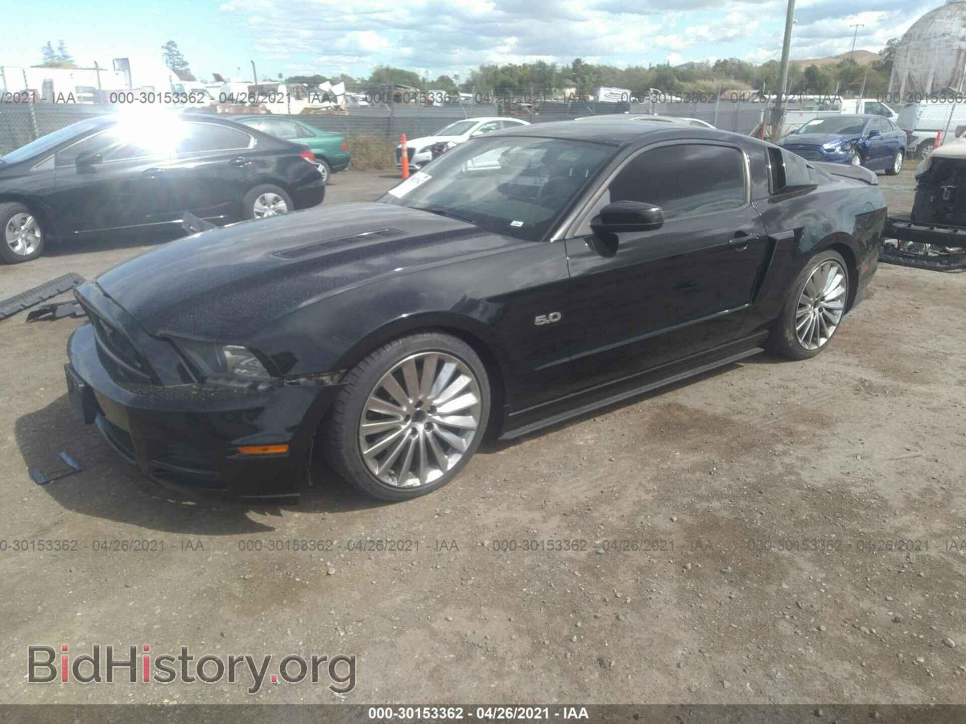 2013 FORD MUSTANG - VIN: 1ZVBP8CF6D5239058 - Фото 2