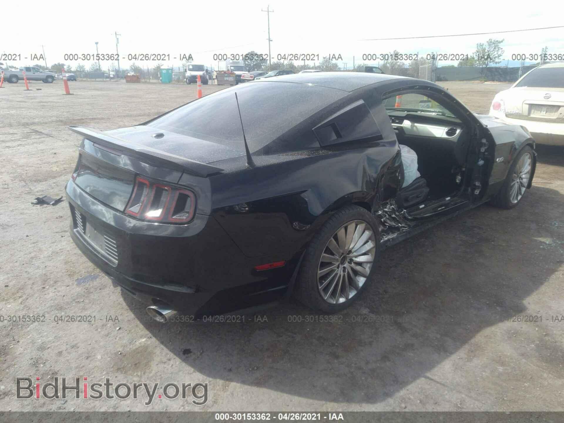 2013 FORD MUSTANG - VIN: 1ZVBP8CF6D5239058 - Фото 4