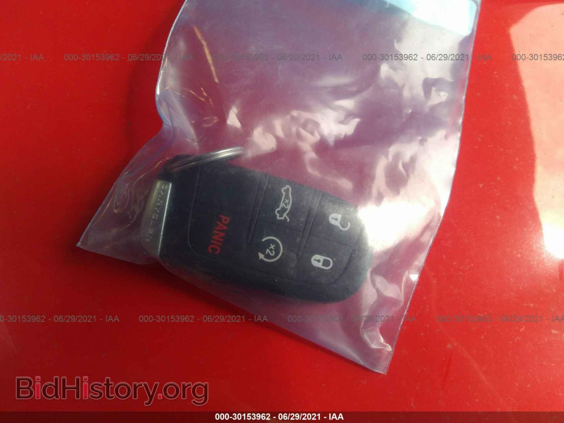 2012 CHRYSLER 300 - VIN: 2C3CCABG7CH256967 - Photo 11