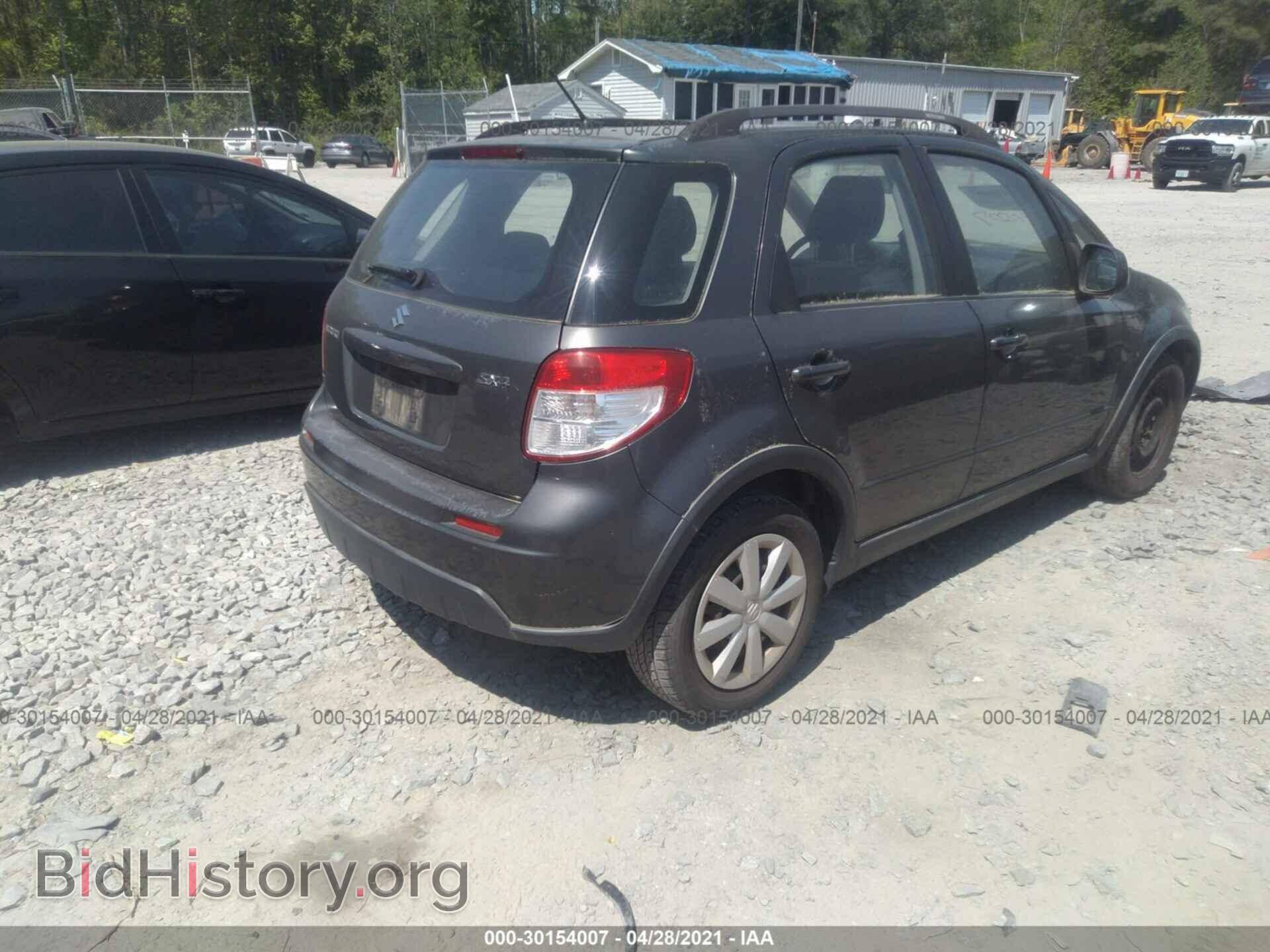 2010 SUZUKI SX4 - VIN: JS2YA5A32A6300942 - Фото 4