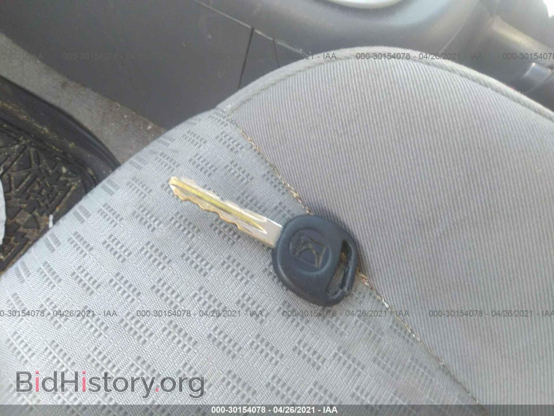 2006 SATURN ION - VIN: 1G8AJ55F46Z124606 - Фото 11