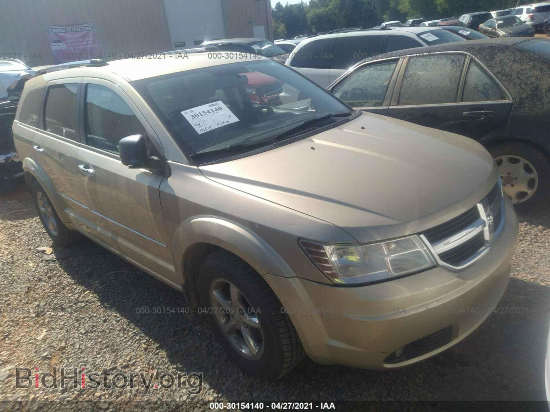 Фотография 3D4PG9FV0AT210705 - DODGE JOURNEY 2010