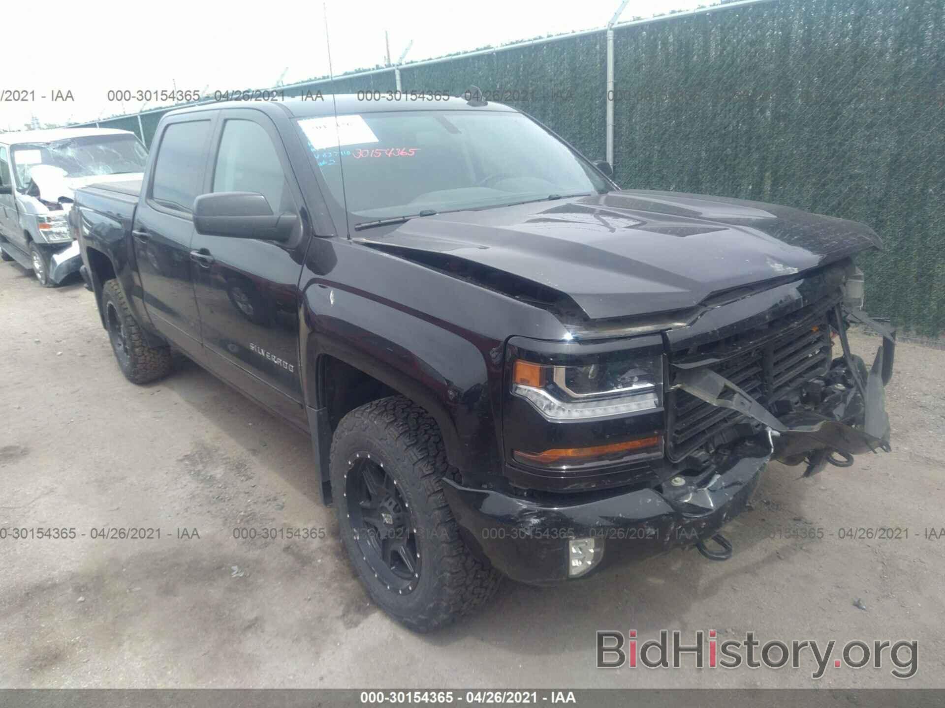 Photo 3GCUKREC0JG637910 - CHEVROLET SILVERADO 1500 2018