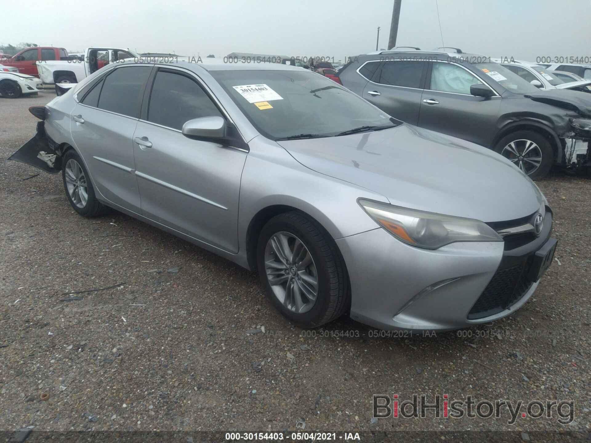 Photo 4T1BF1FK9FU063696 - TOYOTA CAMRY 2015