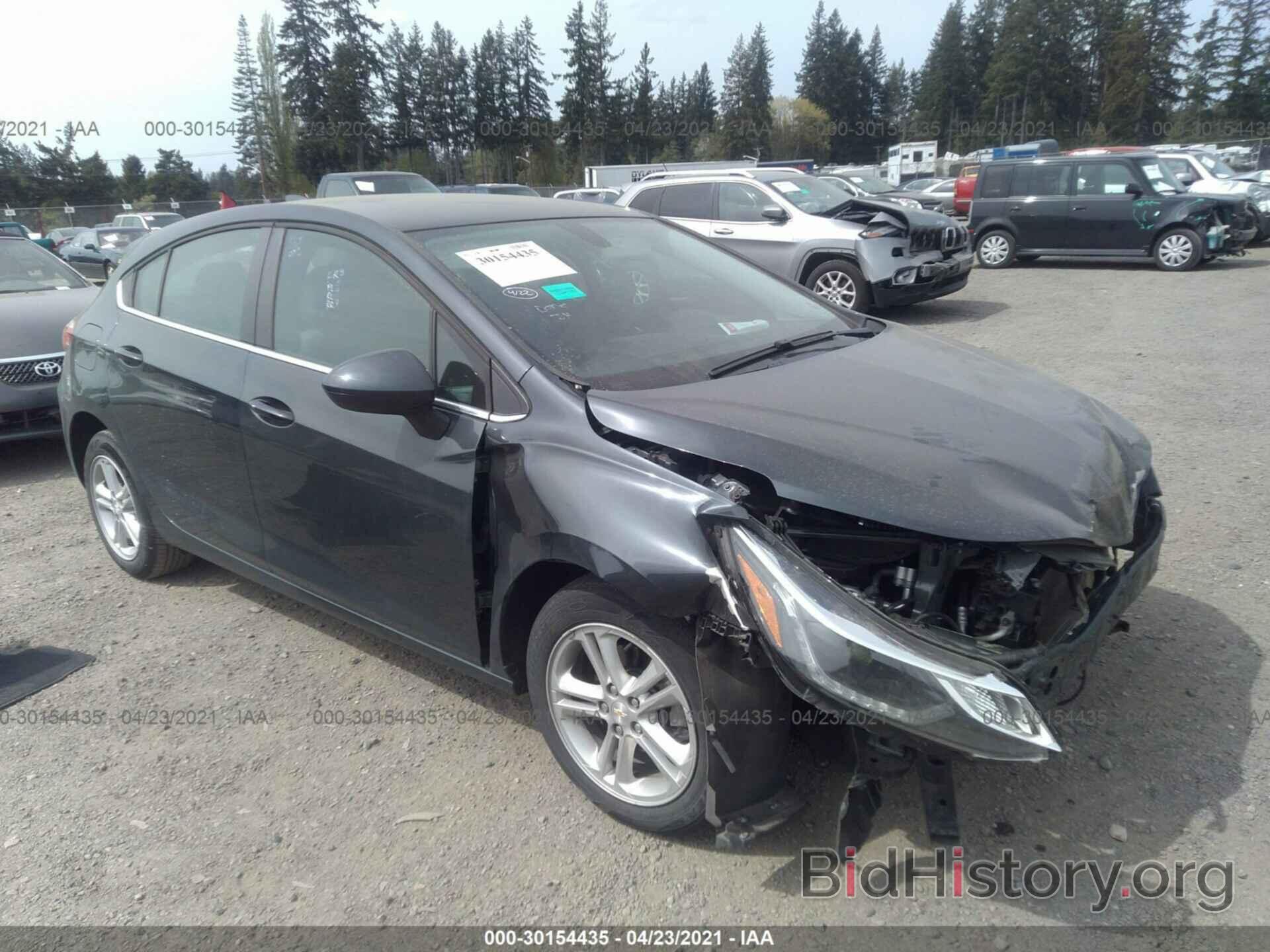 Photo 3G1BE6SM6JS580578 - CHEVROLET CRUZE 2018