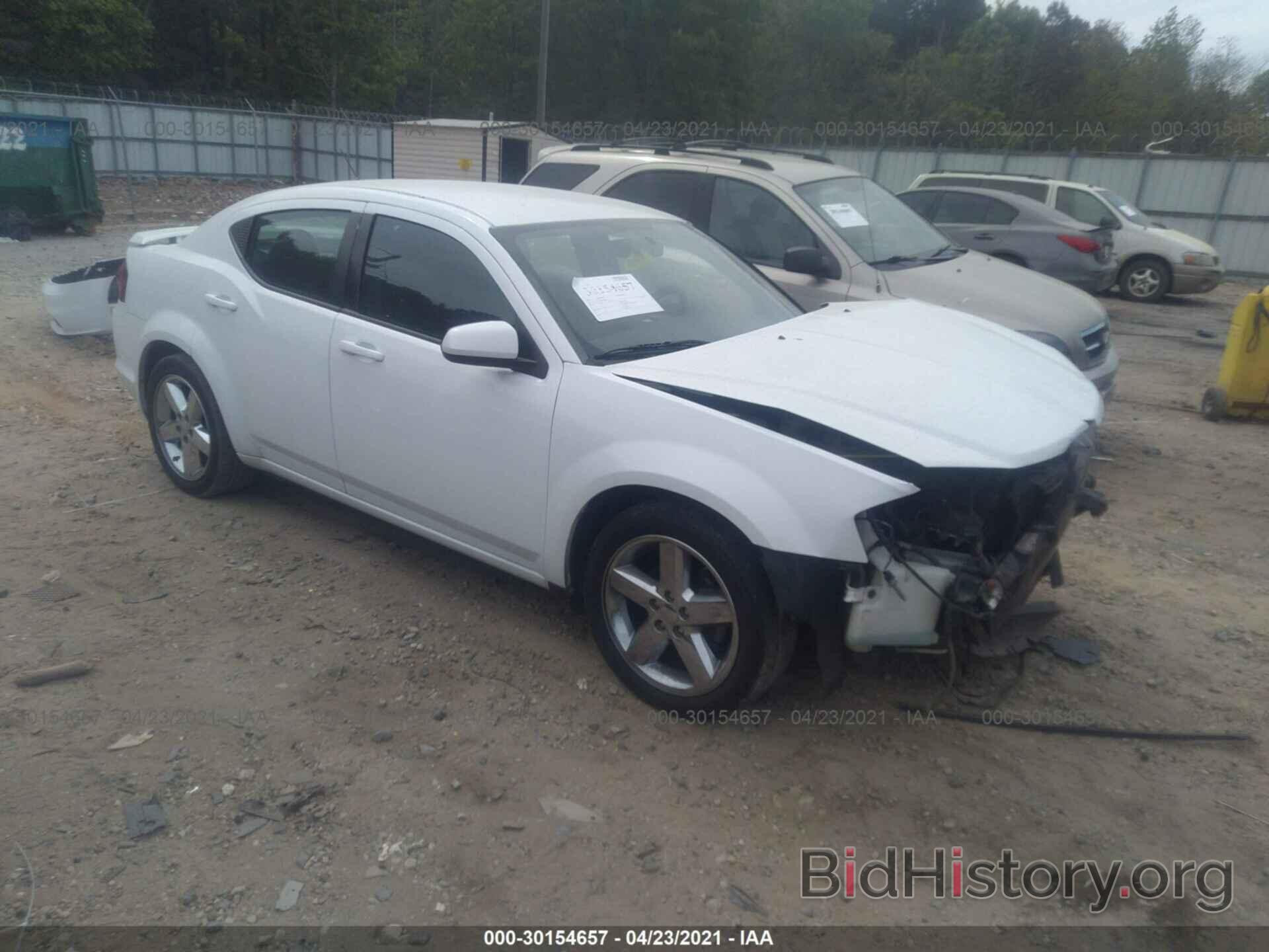 Photo 1C3CDZCG1DN768100 - DODGE AVENGER 2013