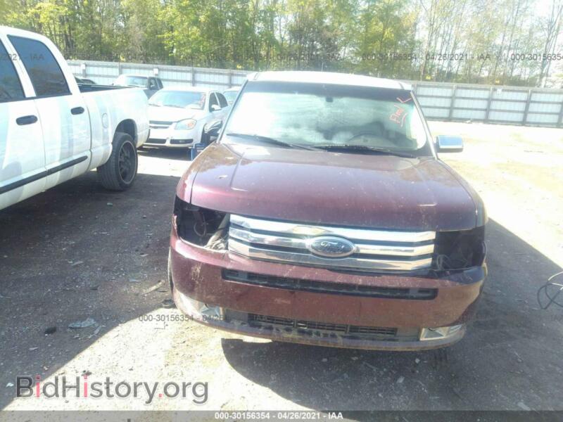 2011 Ford FLEX (VIN 2FMGK5DC7BBD00318) — photo 6 of 10