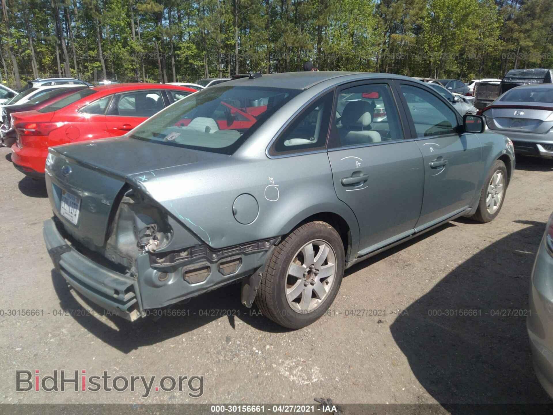 2007 FORD FIVE HUNDRED - VIN: 1FAFP24177G106697 - Photo 4