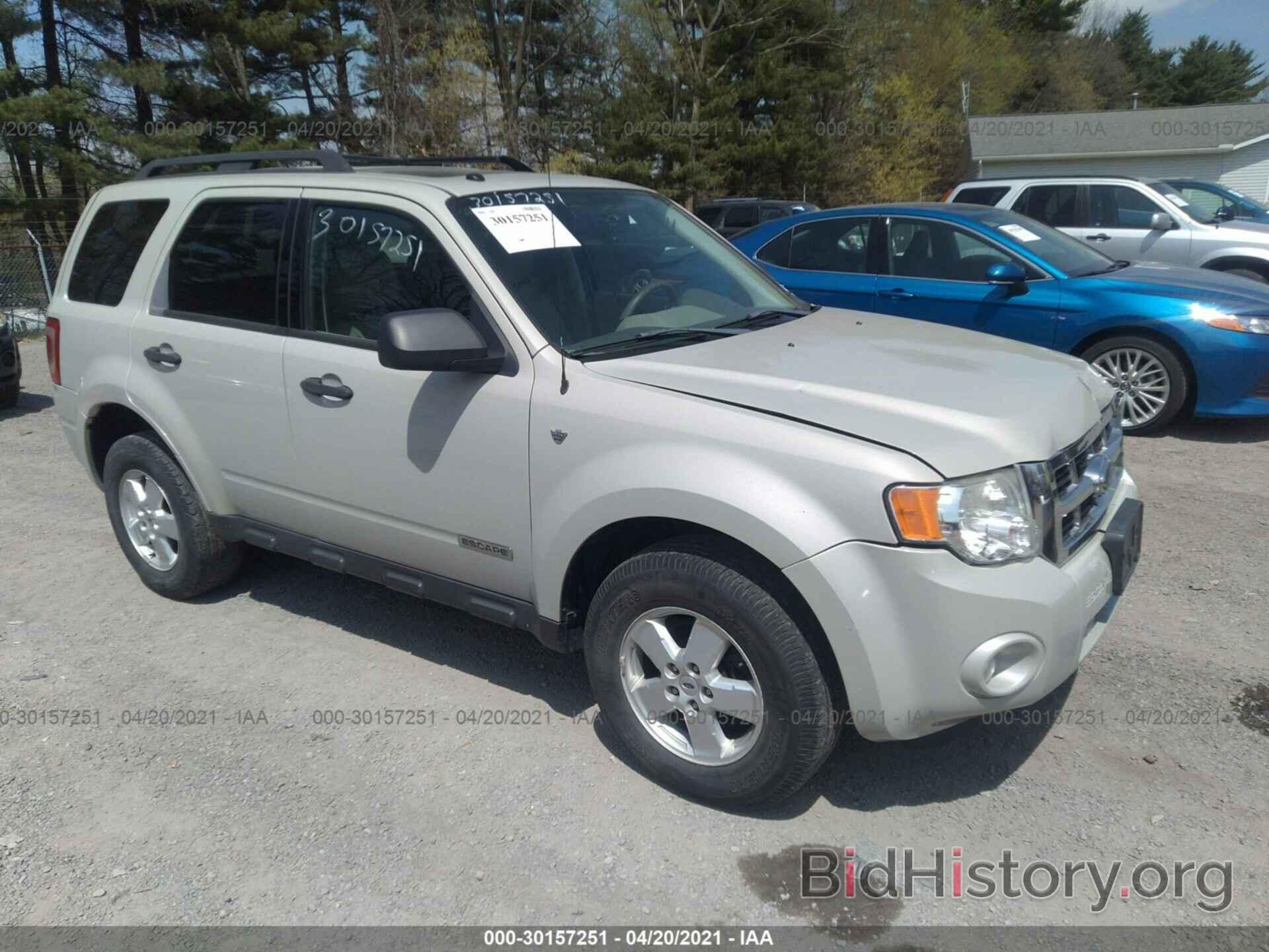 Photo 1FMCU03188KA91097 - FORD ESCAPE 2008