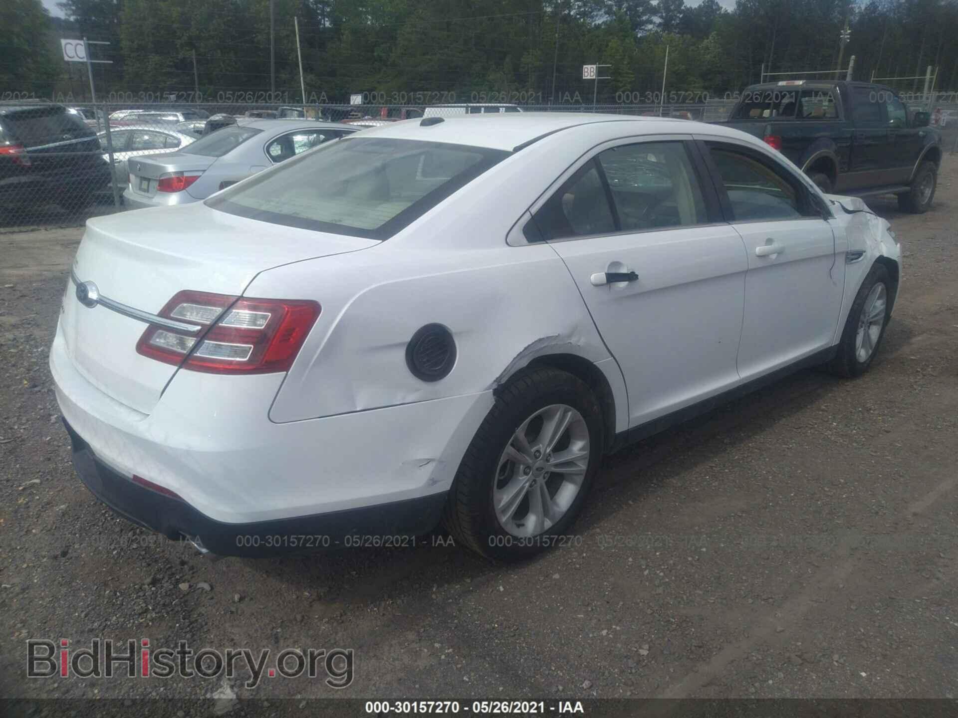 2017 FORD TAURUS - VIN: 1FAHP2D88HG111186 - Фото 4