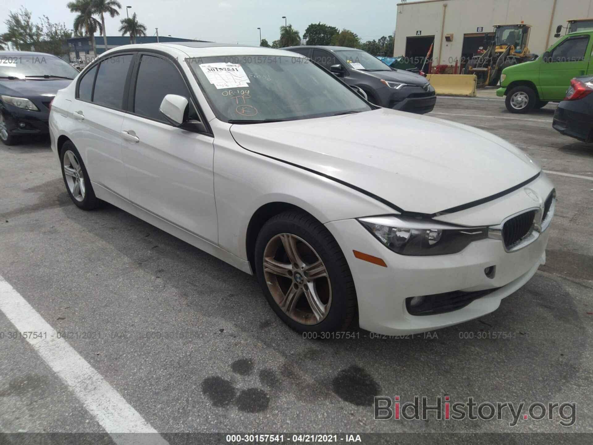 Photo WBA3A5C50EF605099 - BMW 3 SERIES 2014